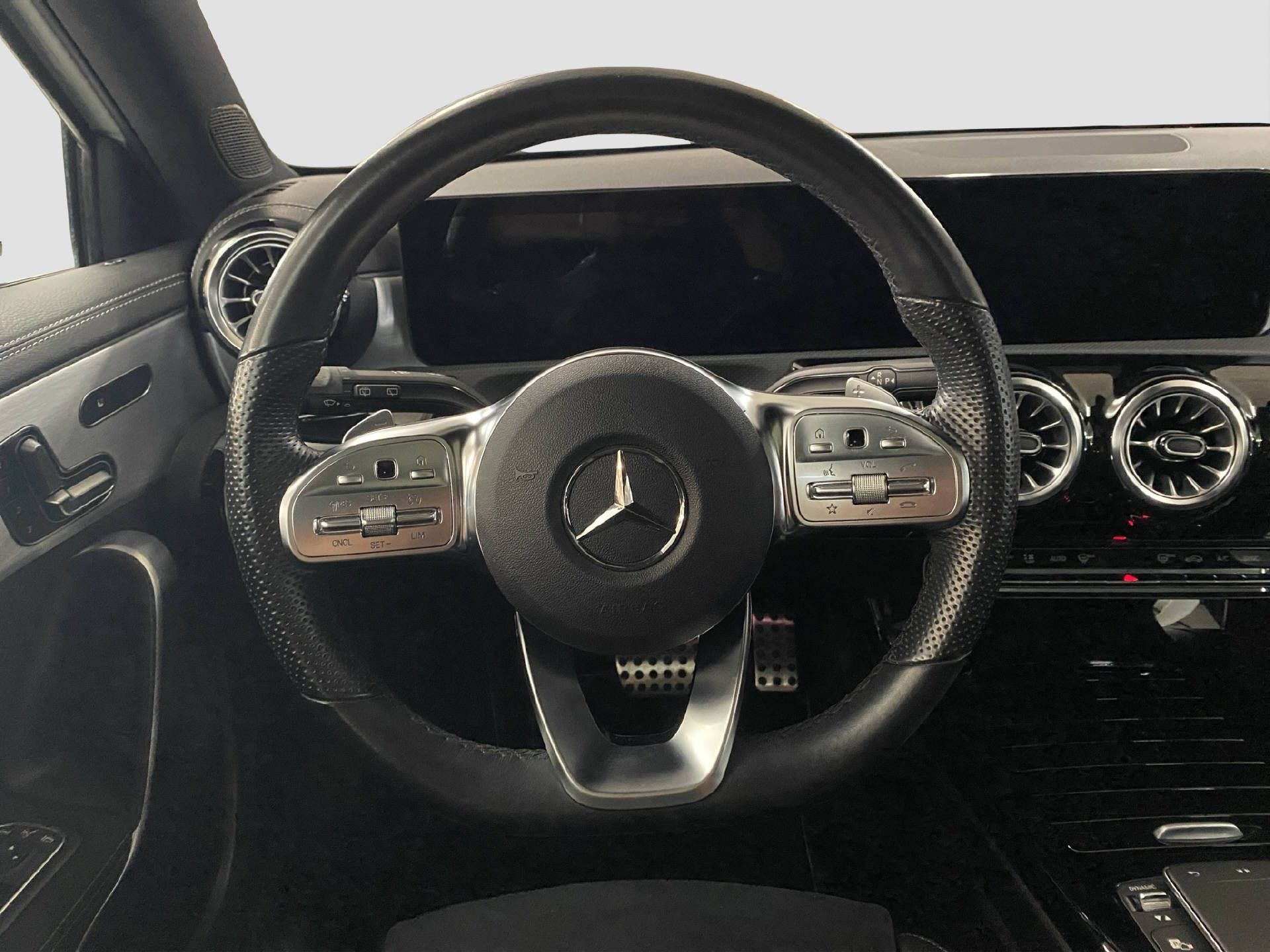 MERCEDES-BENZ A 180 SE Line-image-8
