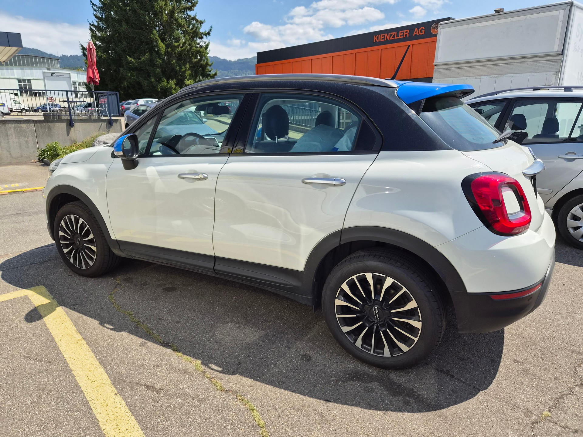 FIAT 500X 2.0MJ Cross 4x4 Automatic-image-3