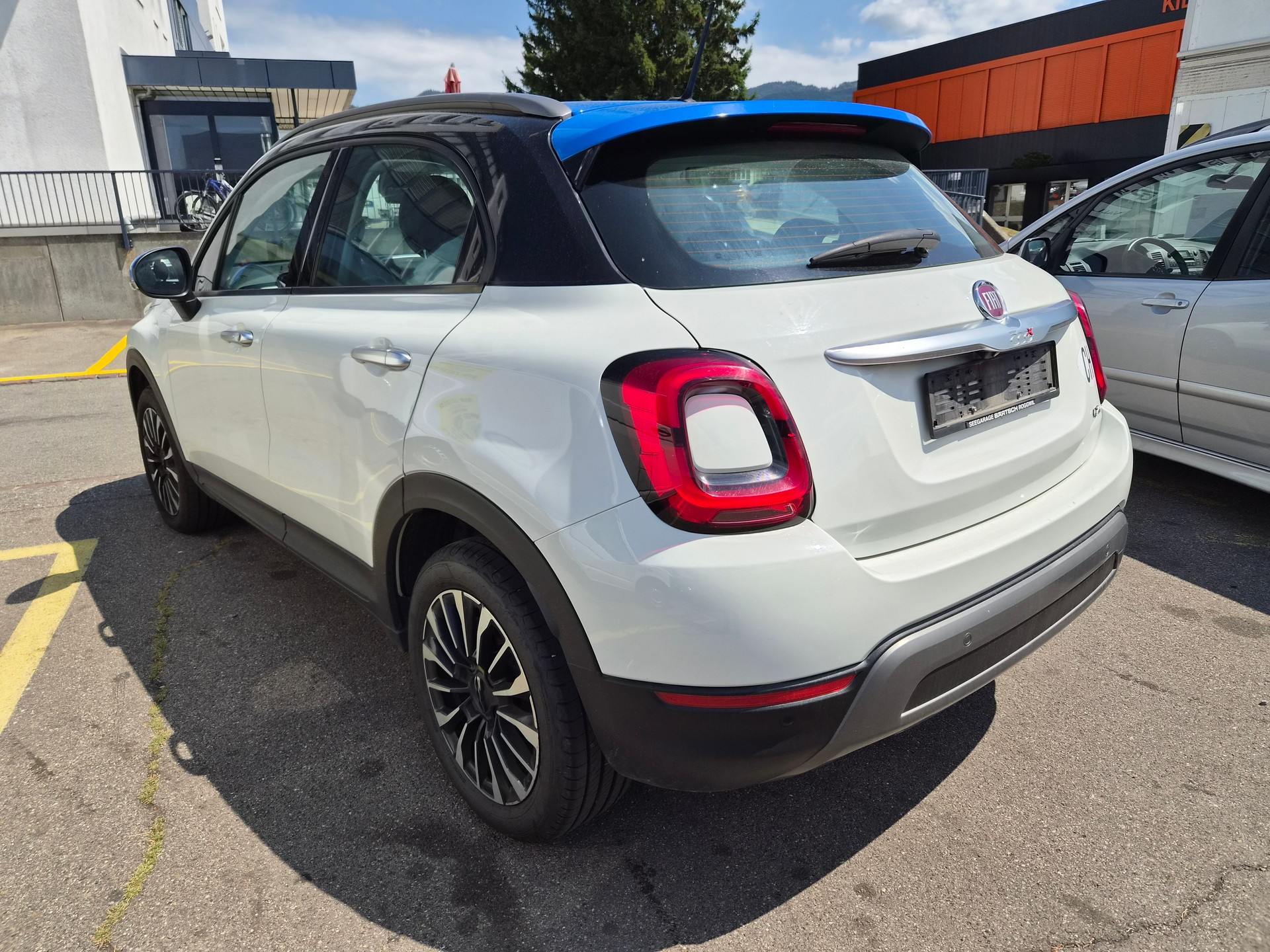 FIAT 500X 2.0MJ Cross 4x4 Automatic-image-4