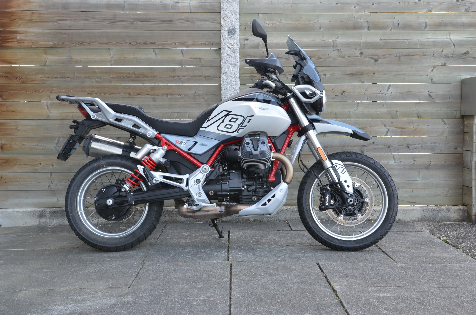 MOTO GUZZI V85 TT E5+