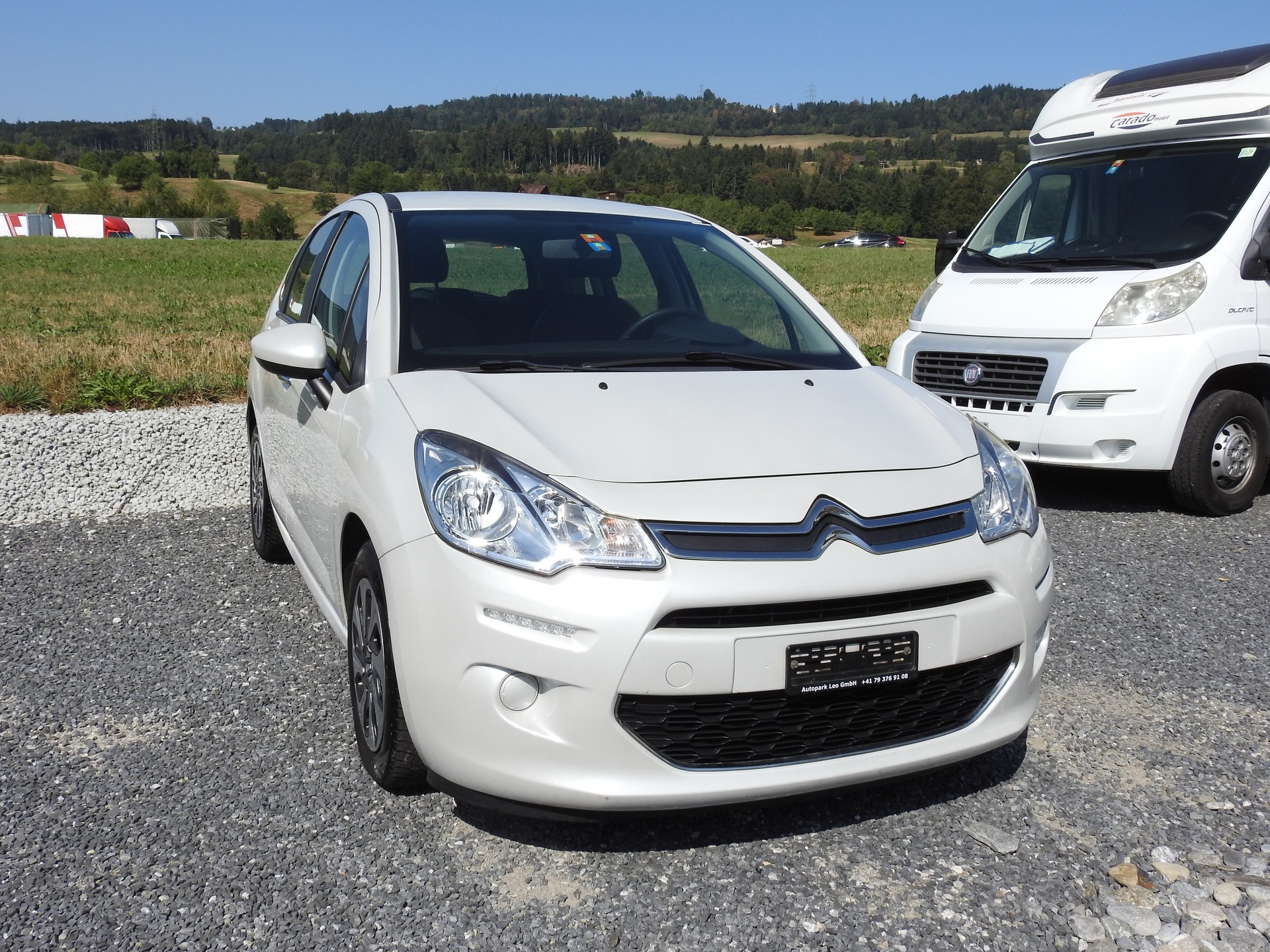 CITROEN C3 1.2i Exclusive-image-8