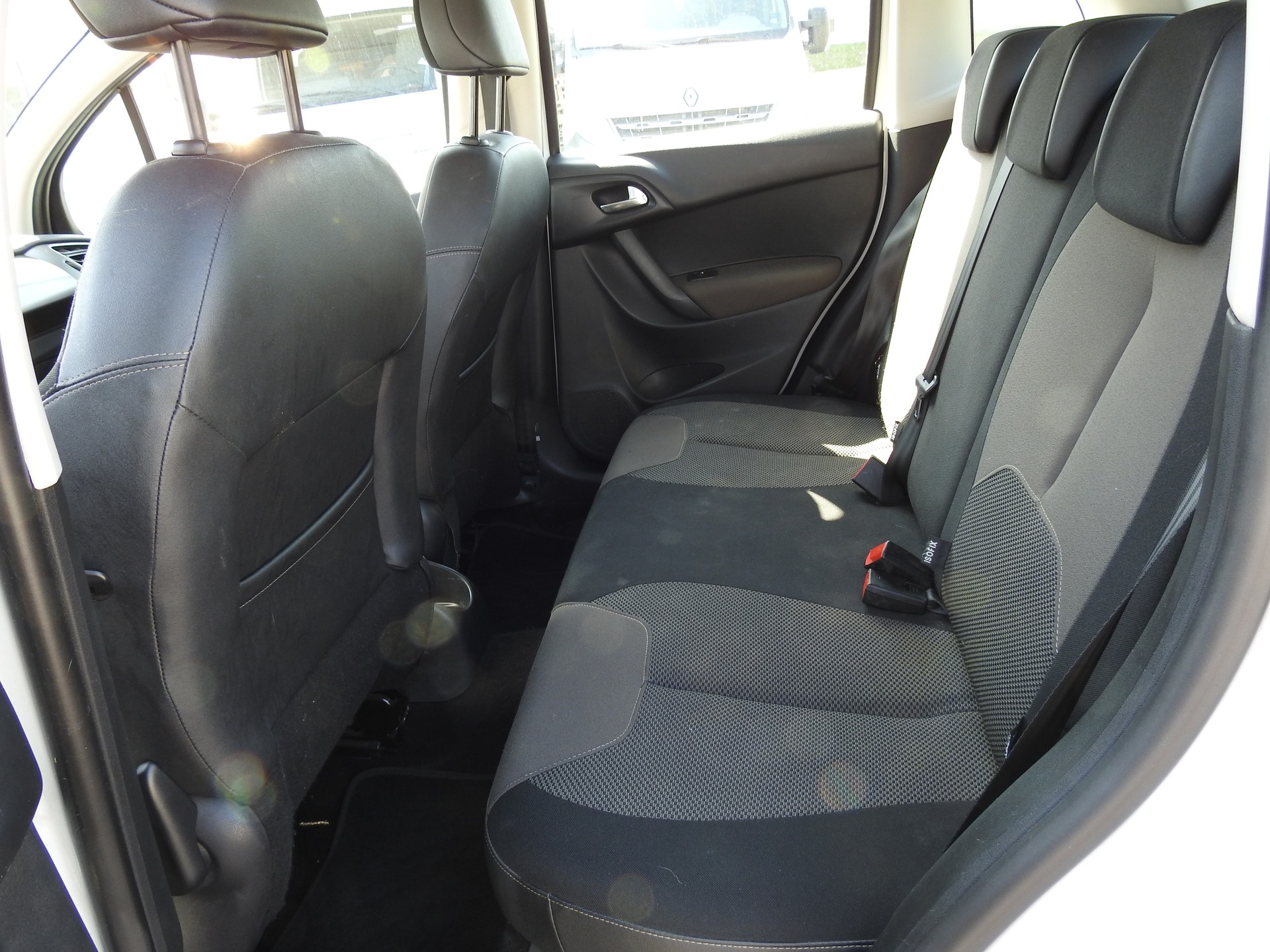 CITROEN C3 1.2i Exclusive-image-14