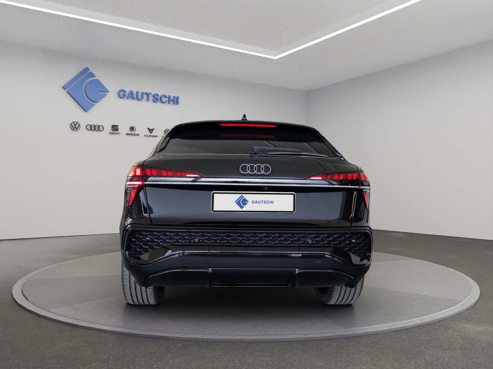 AUDI Q3 Sportback 110 kW TFSI S tronic-image-3