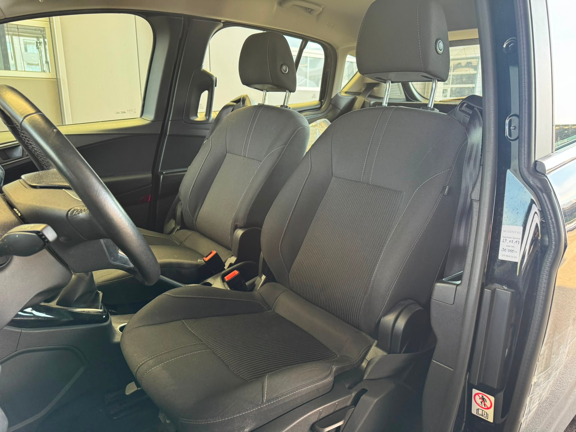 FORD B-Max 1.0 SCTi Titanium-image-14