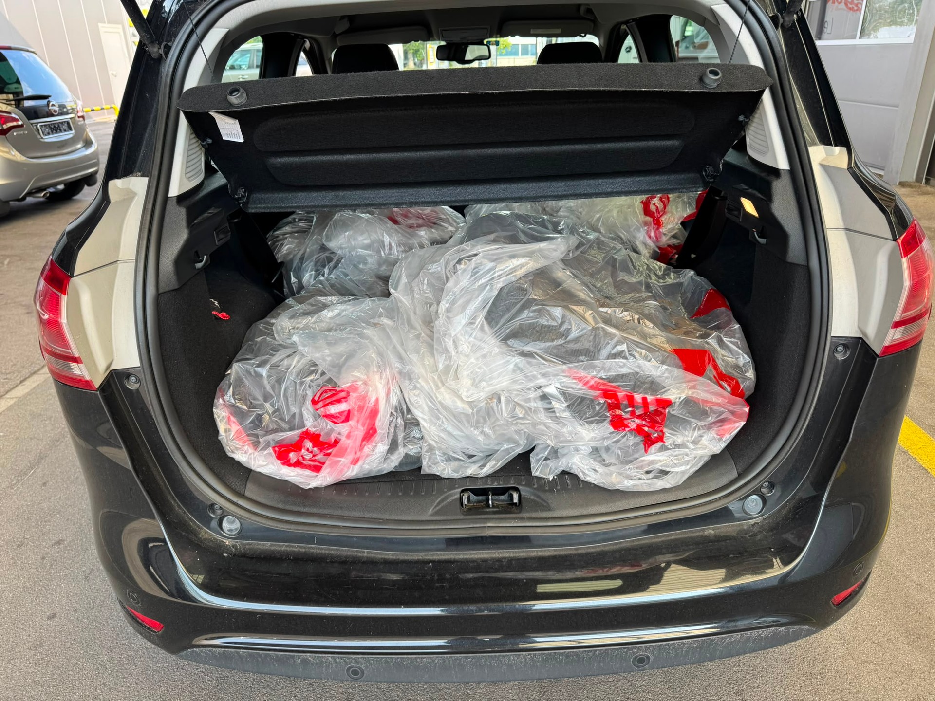 FORD B-Max 1.0 SCTi Titanium-image-9