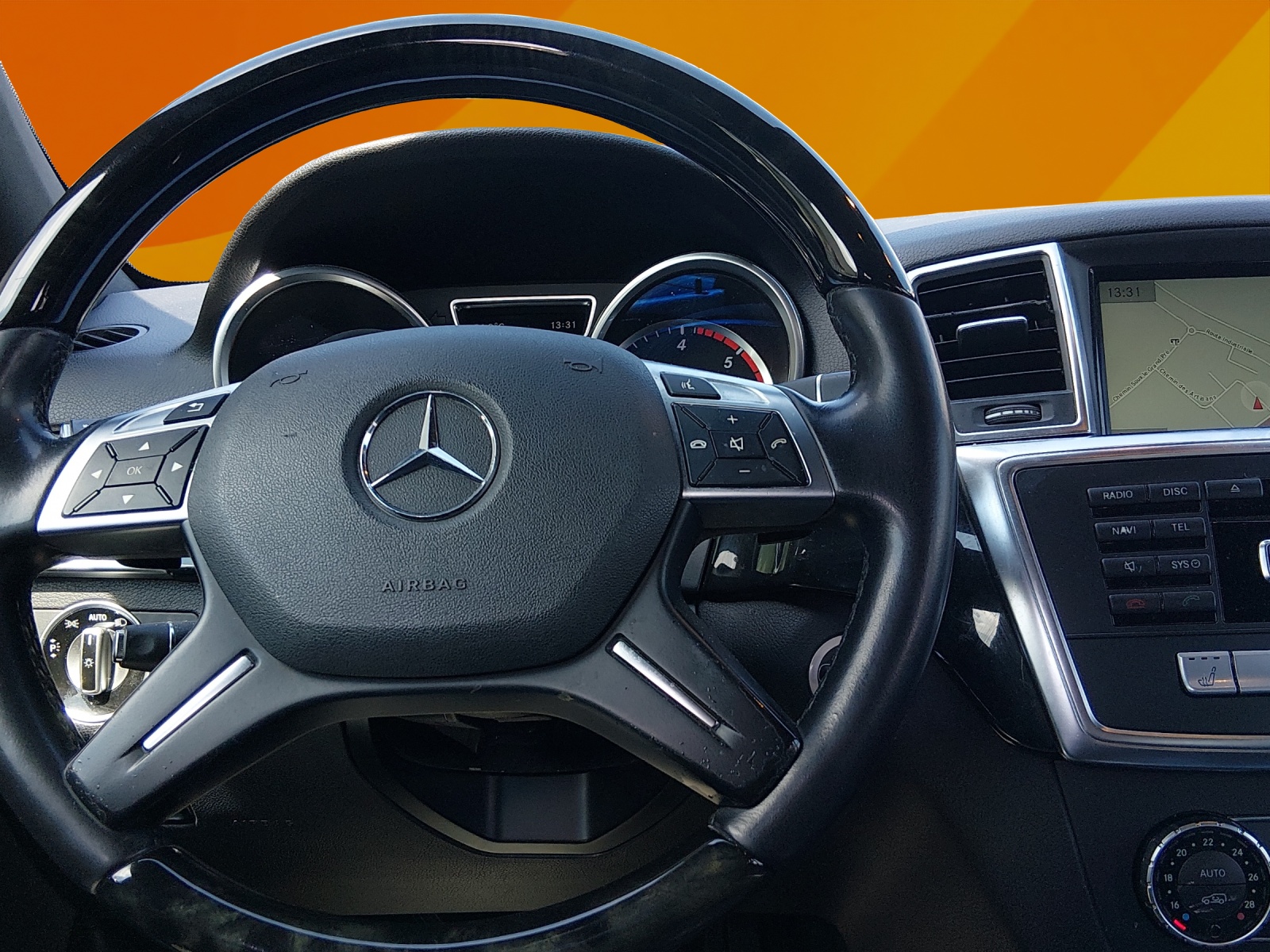MERCEDES-BENZ ML 350 BlueTEC 4Matic 7G-Tronic-image-8