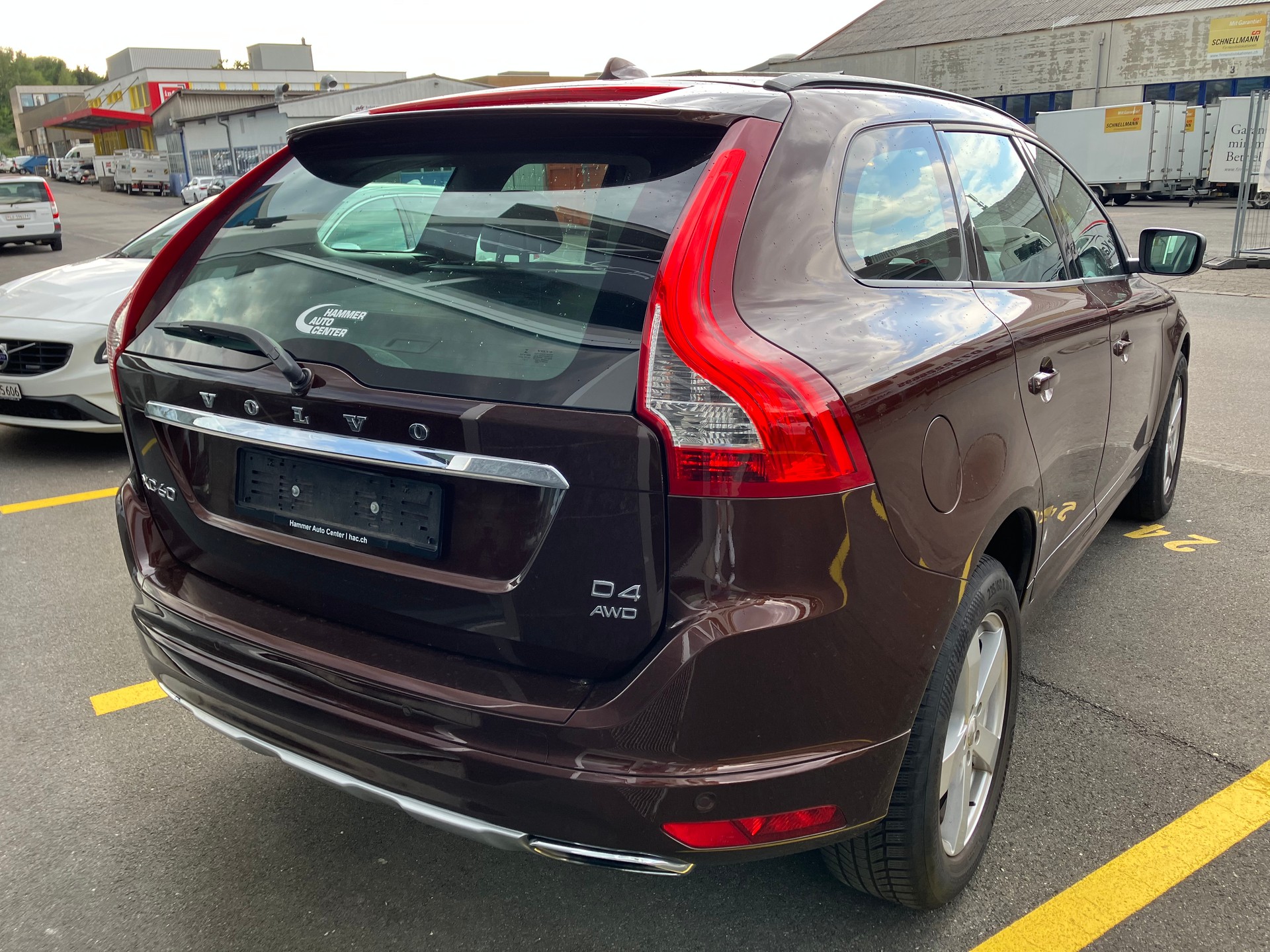 VOLVO XC60 D4 AWD Kinetic Geartronic-image-8