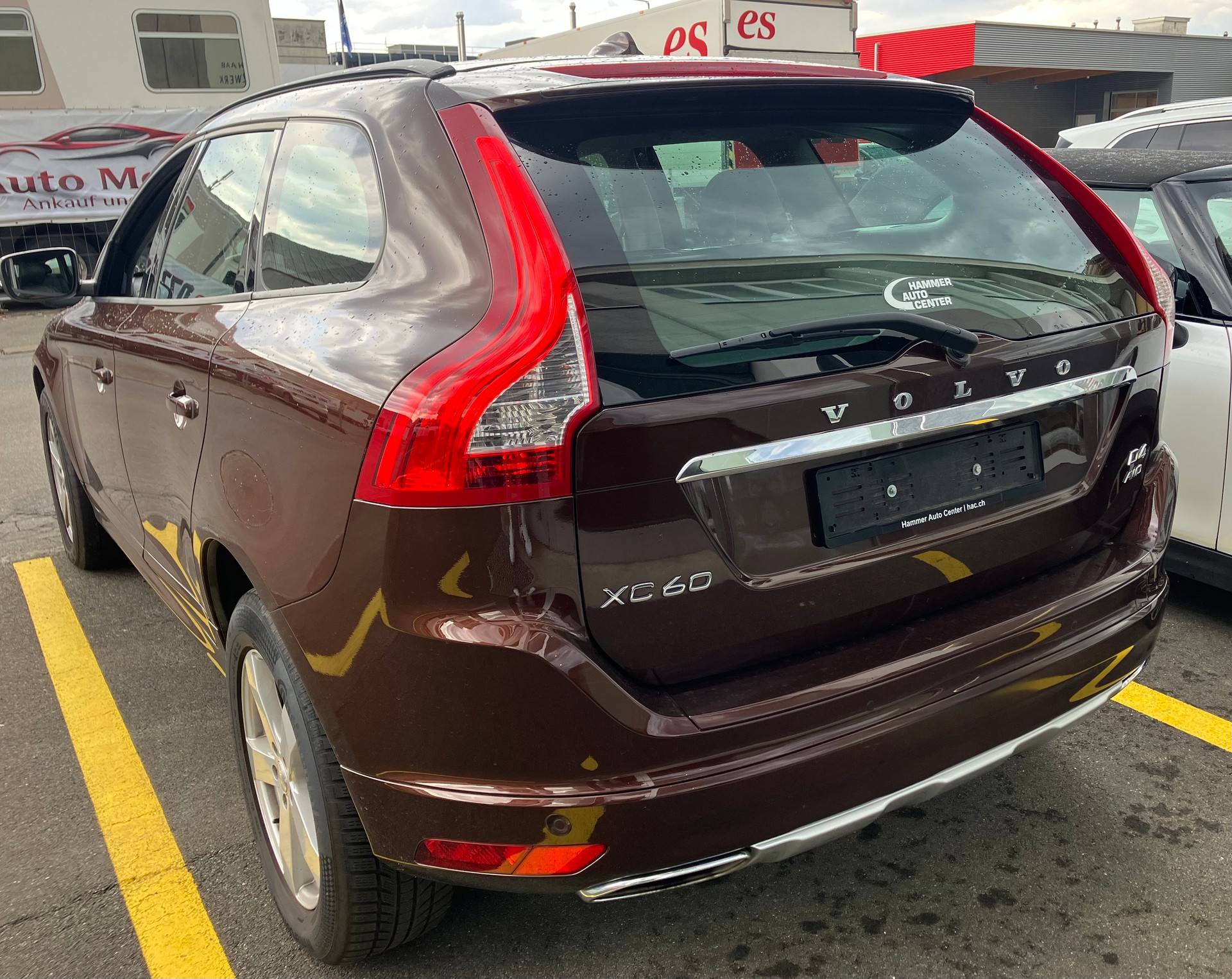VOLVO XC60 D4 AWD Kinetic Geartronic-image-9