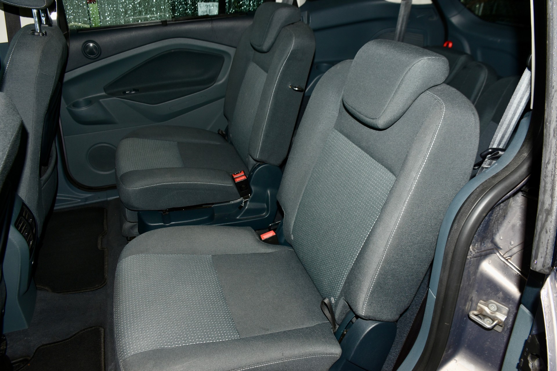FORD Grand C-Max 1.0 SCTi Titanium-showroom-element-3