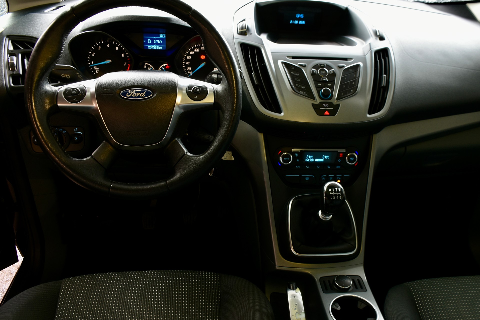 FORD Grand C-Max 1.0 SCTi Titanium-image-9