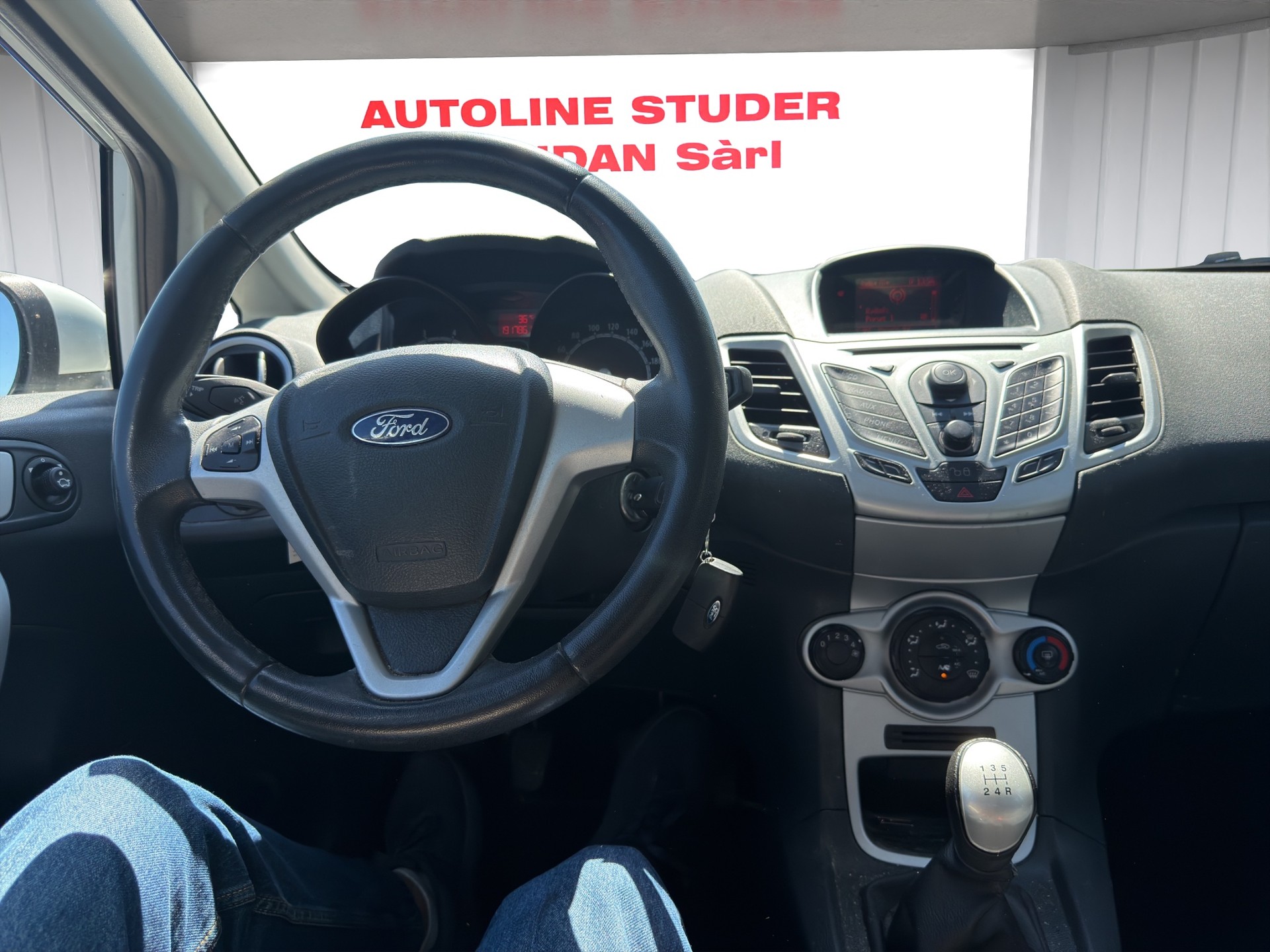 FORD Fiesta 1.25 16V Titanium-image-6