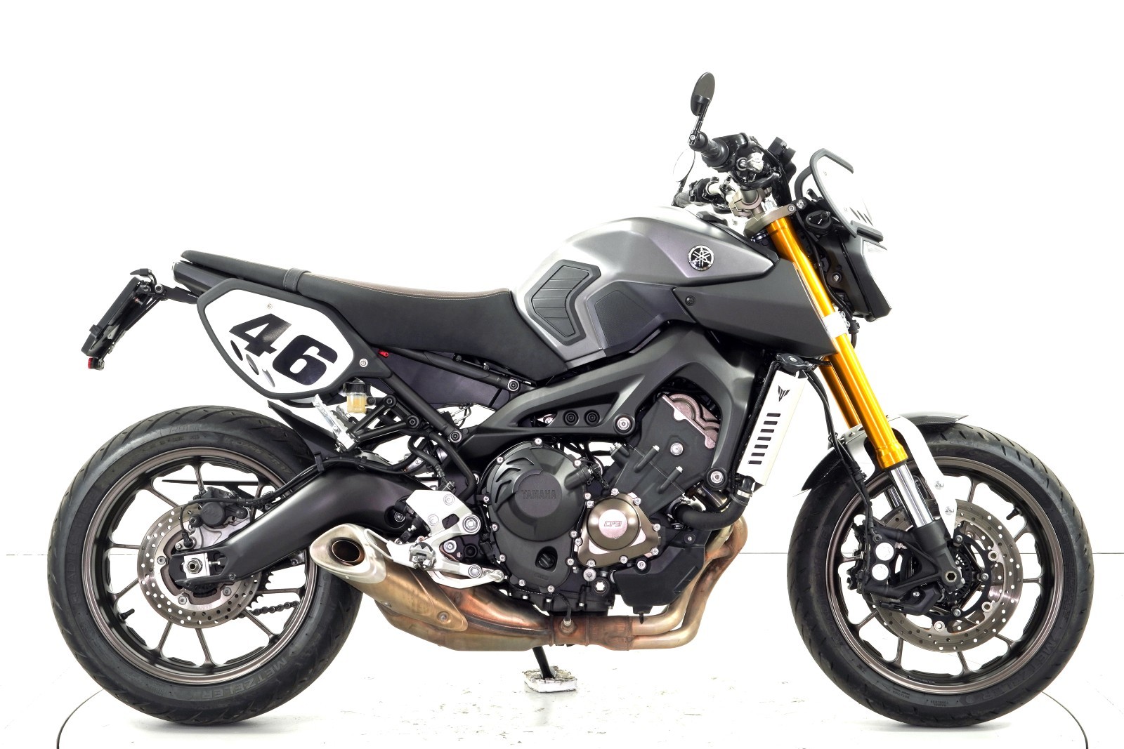 YAMAHA MT-09 ABS-showroom-element-3