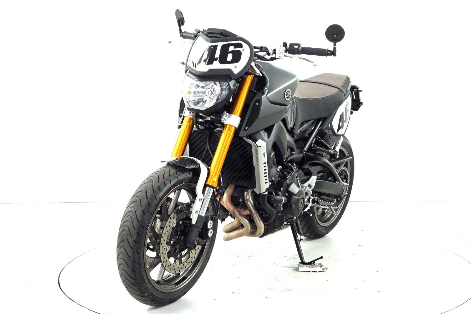 YAMAHA MT-09 ABS-showroom-element-2