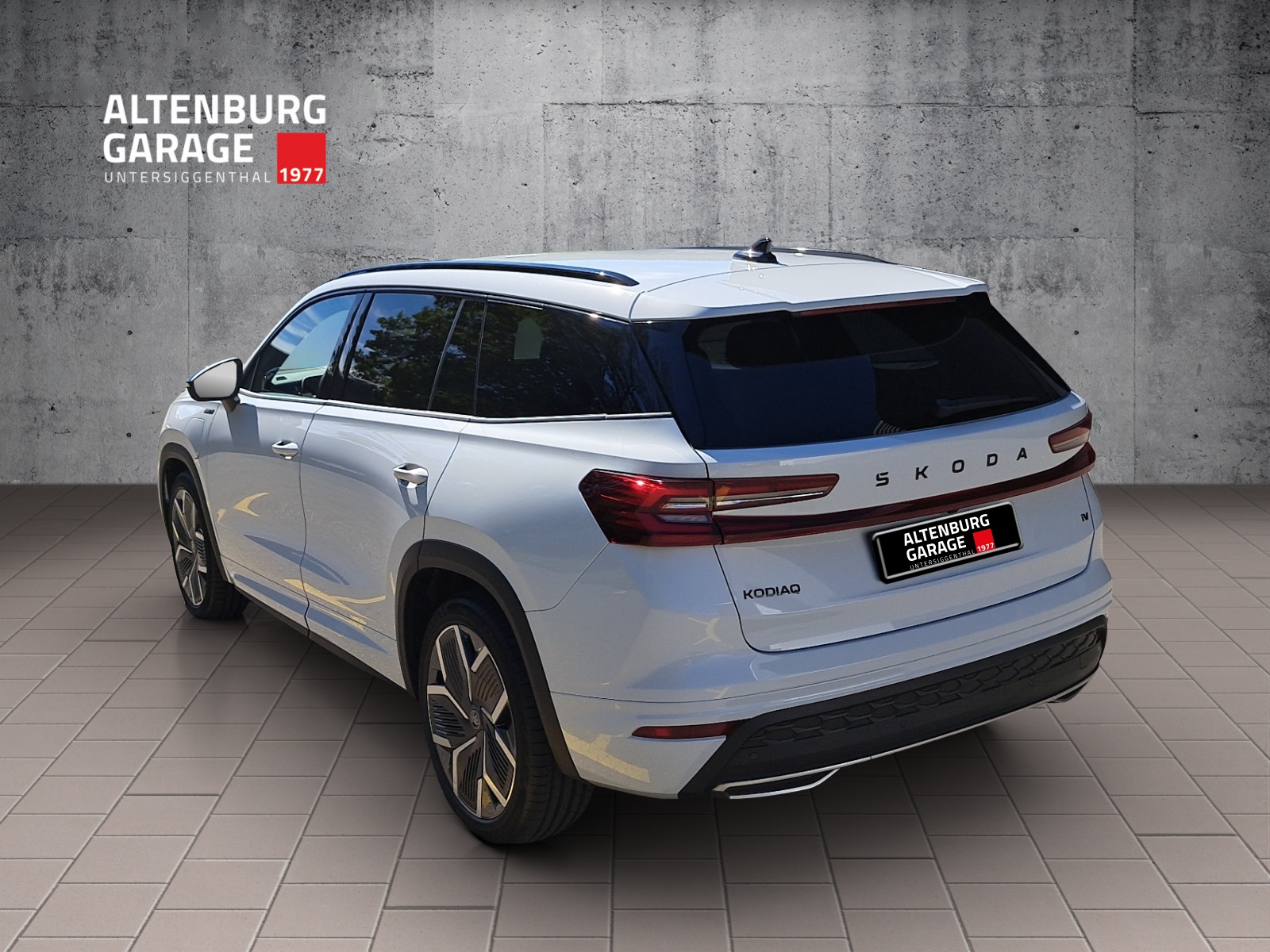 SKODA Kodiaq 1.5 TSI PHEV Sportline-showroom-element-2