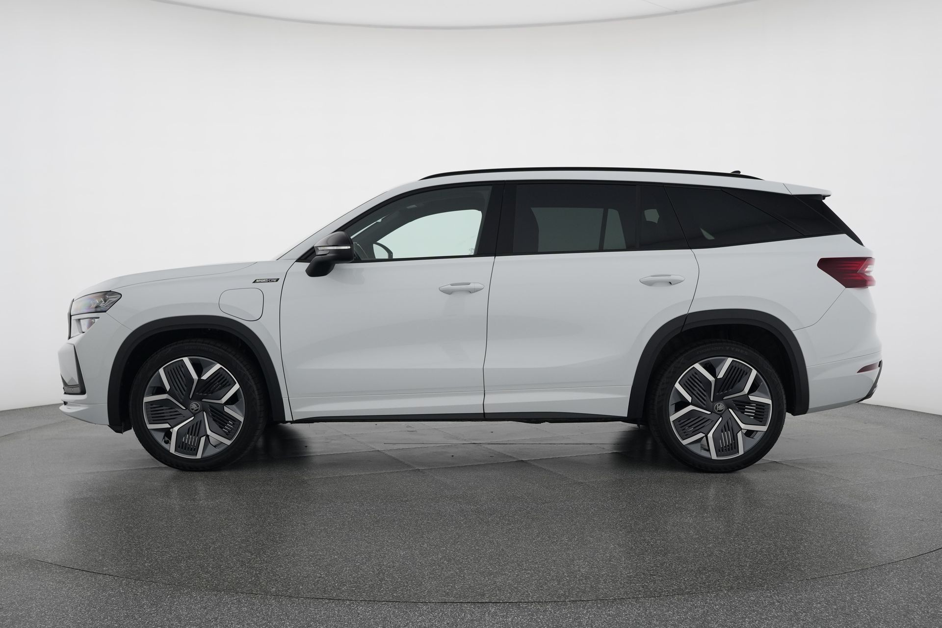 SKODA Kodiaq 1.5 TSI PHEV Sportline-image-1