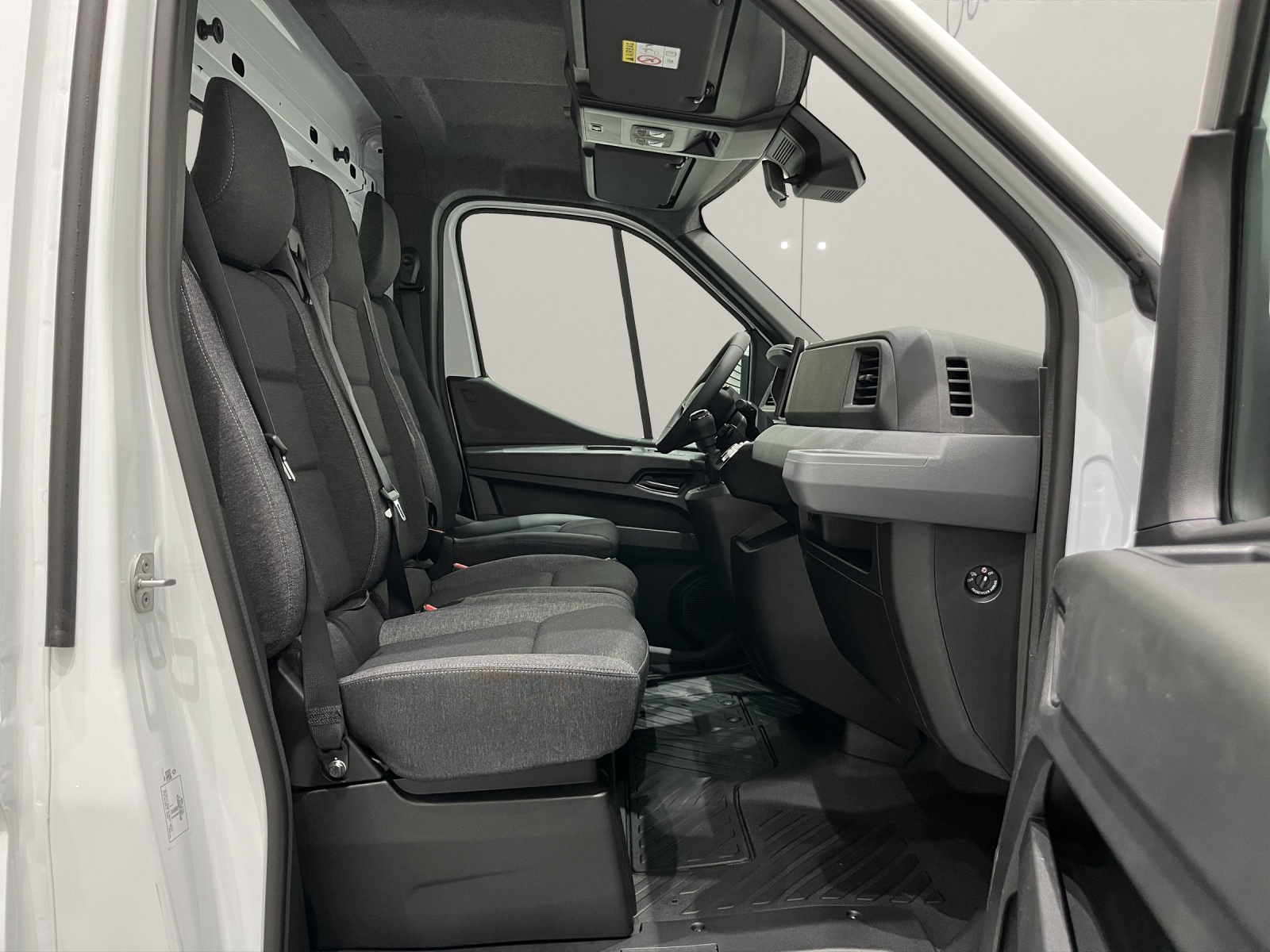 RENAULT Master Pick-up 3.5 t L3H1 2.0 Blue dCi 150-image-15