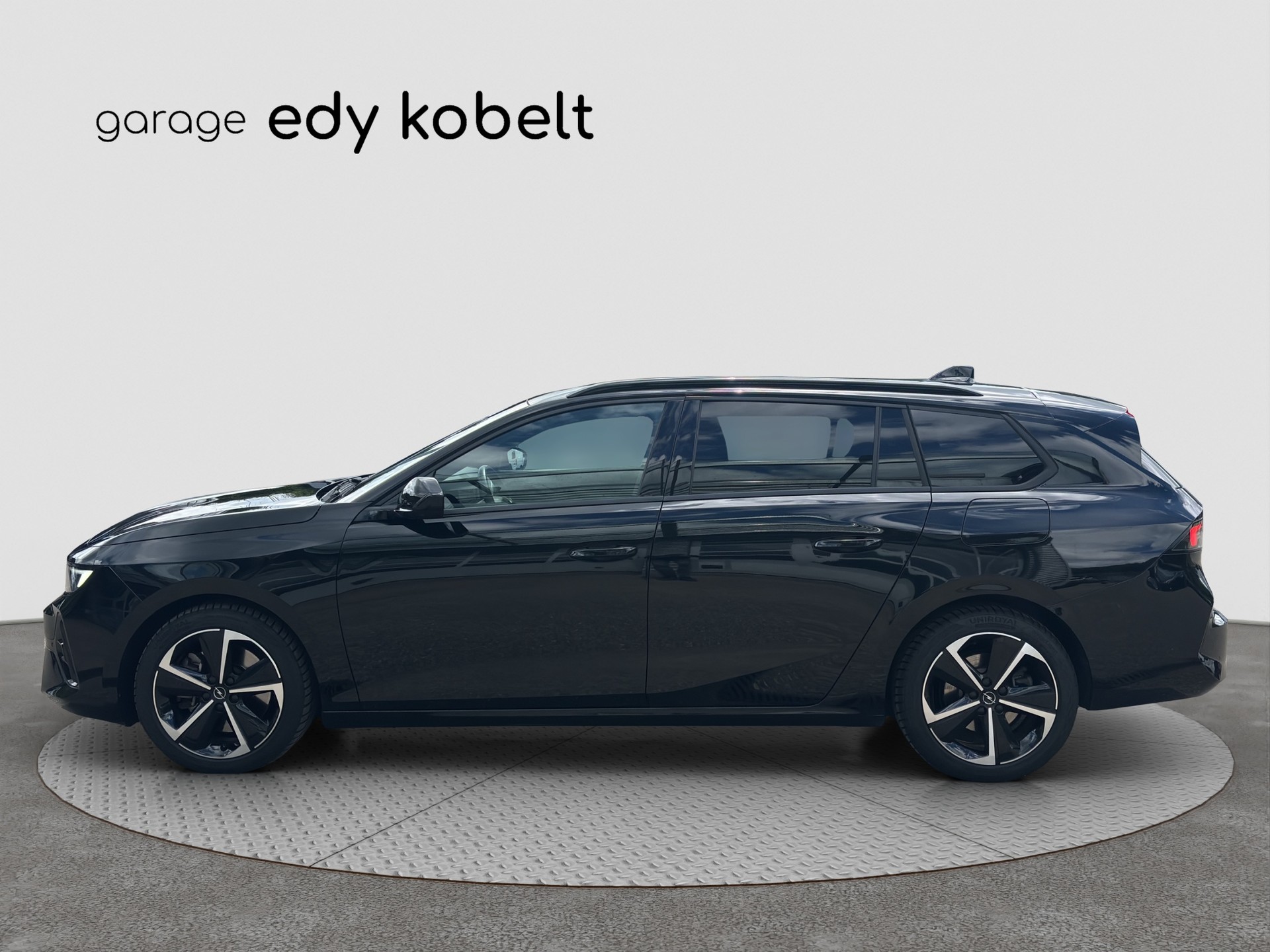 OPEL Astra Sports Tourer 1.6 PHEV Turbo GS A-image-1
