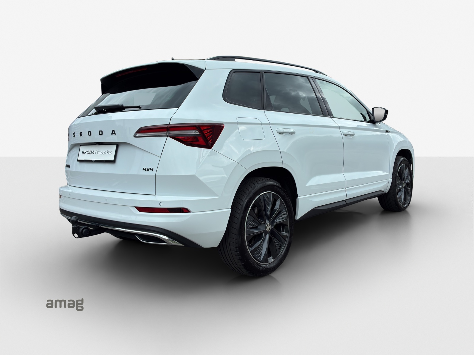 SKODA Karoq 2.0 TSI SportLine 4x4 DSG-image-4
