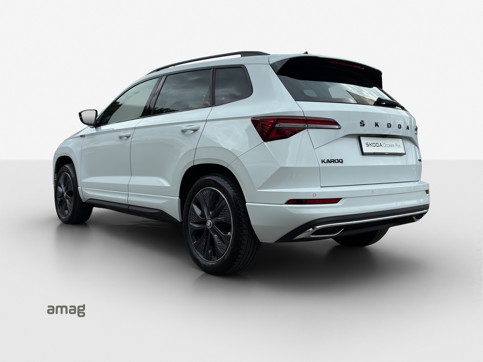 SKODA Karoq 2.0 TSI SportLine 4x4 DSG-image-2