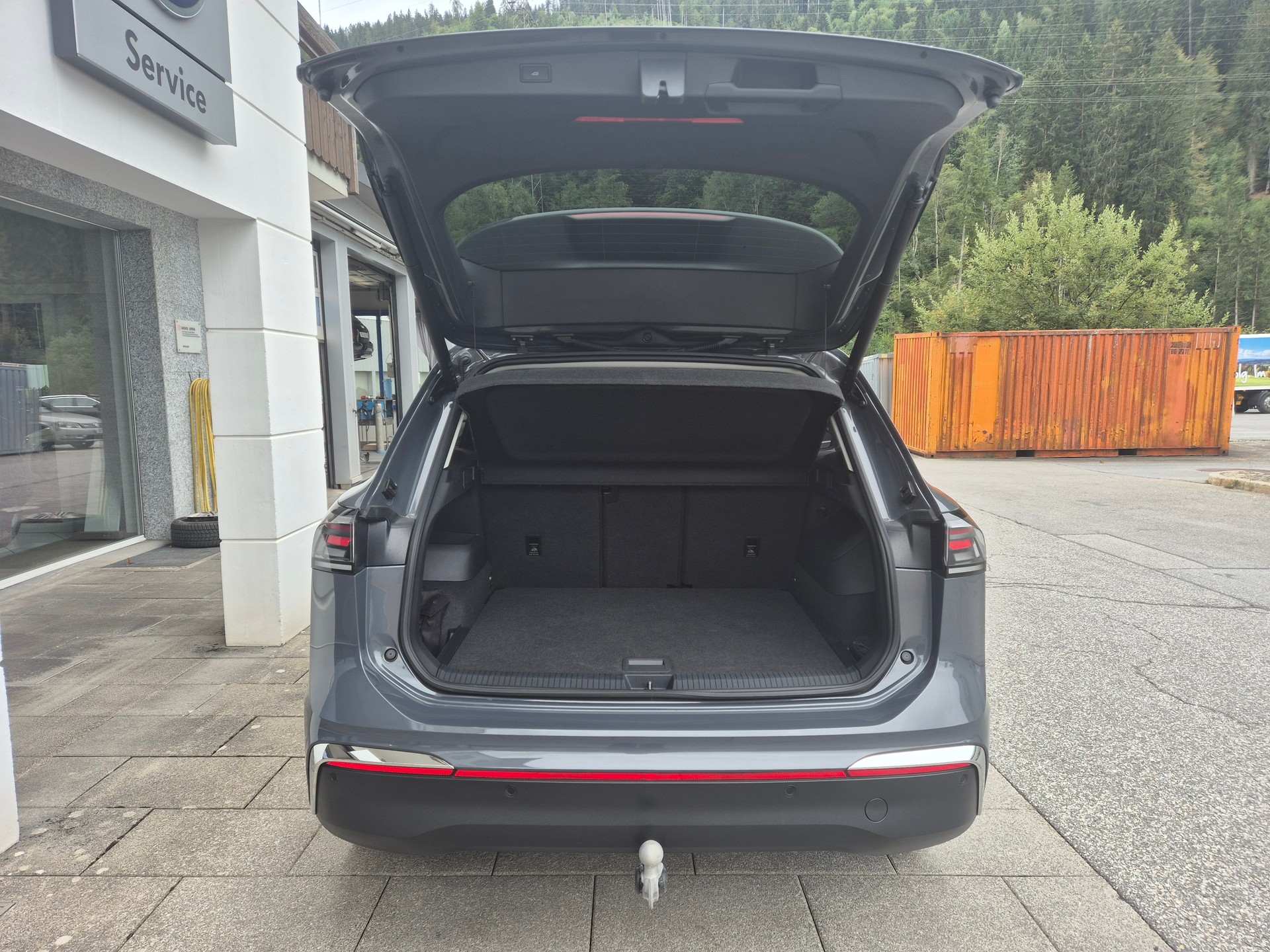 VW Tiguan 2.0 TSI DSG Elegance 4Motion-image-15