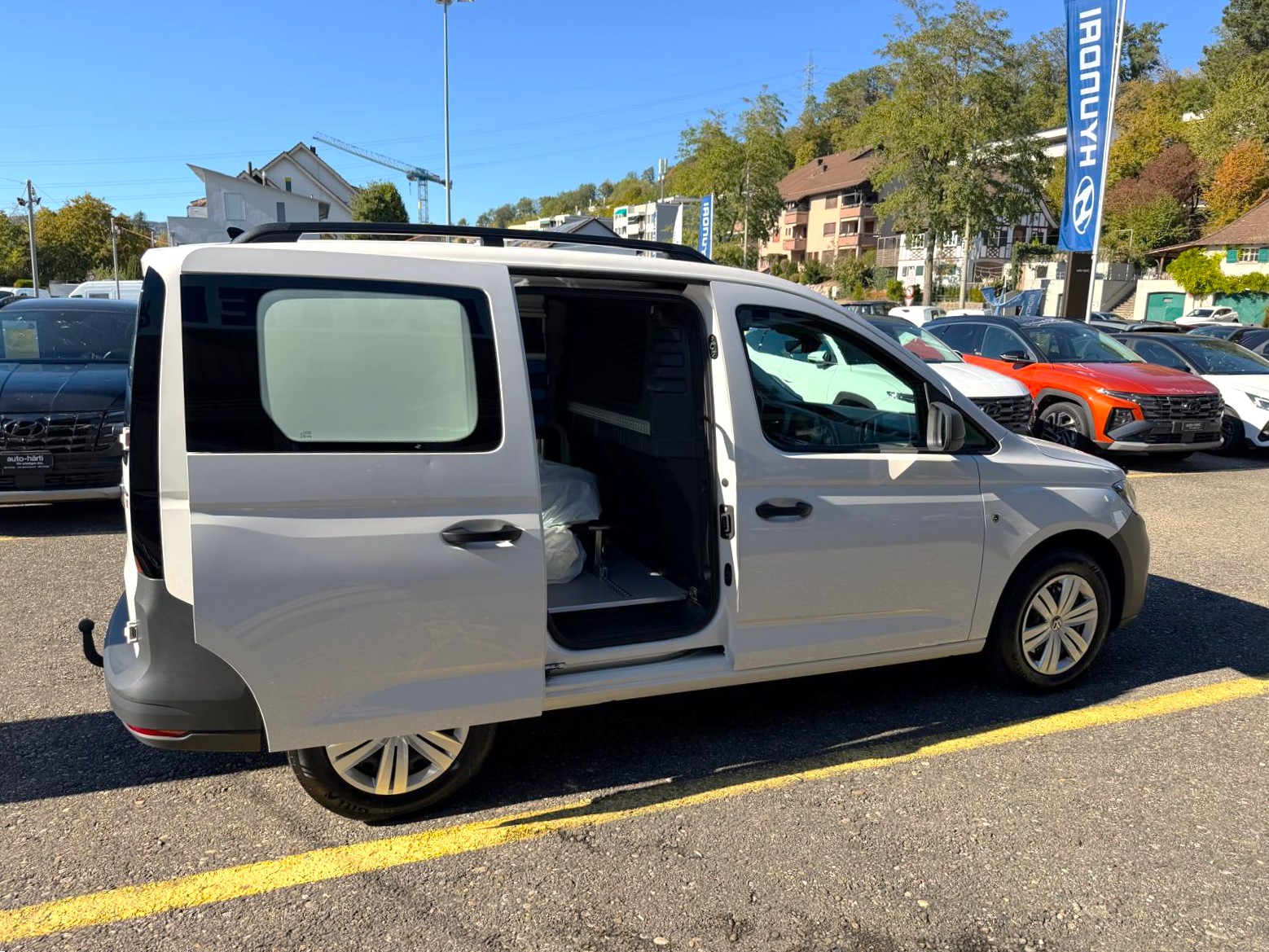 VW Caddy Cargo 2.0TDI 4M-image-5
