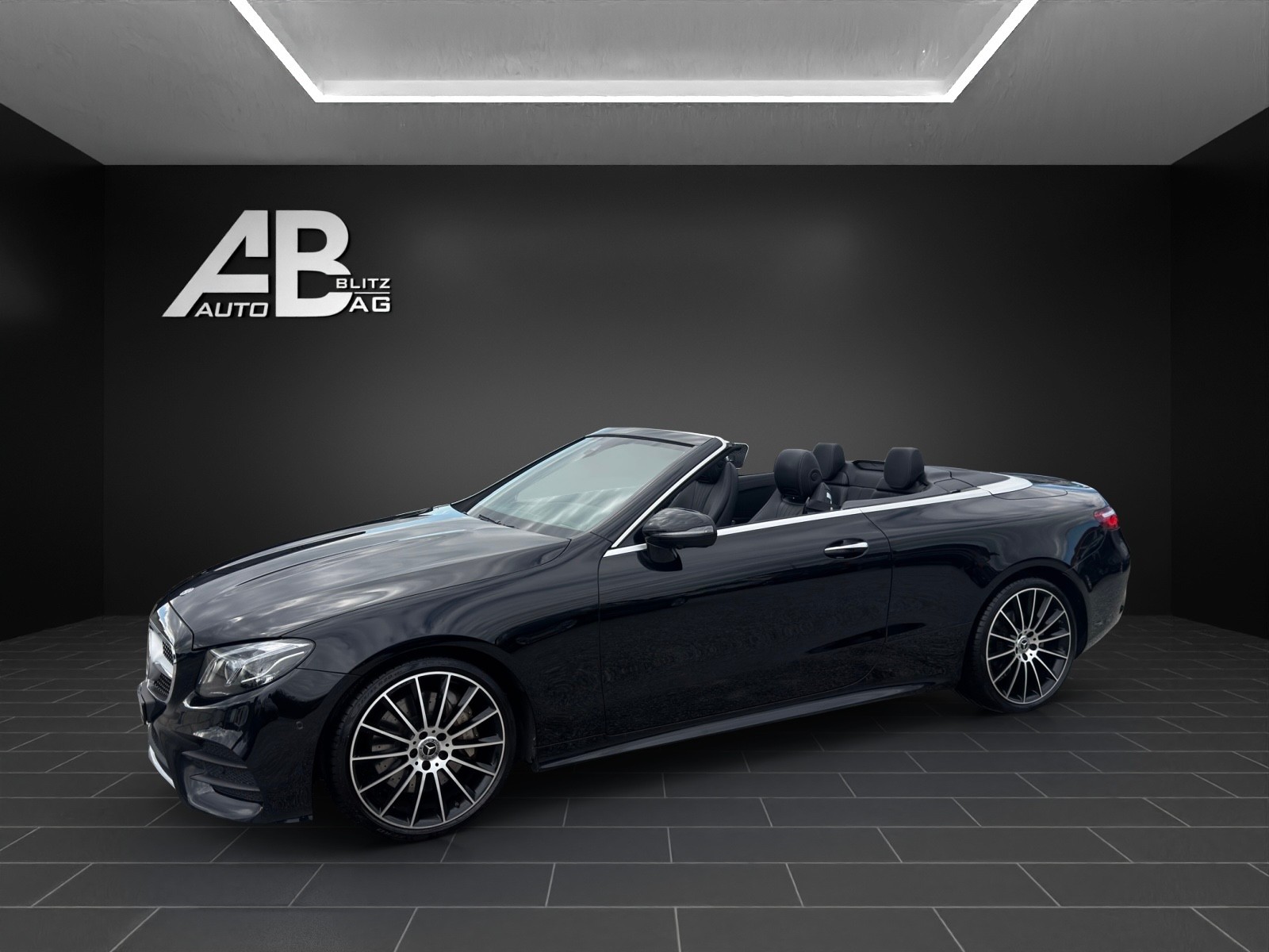 MERCEDES-BENZ E 300 Cabriolet AMG Line 9G-Tronic mit 245 PS-showroom-element-1