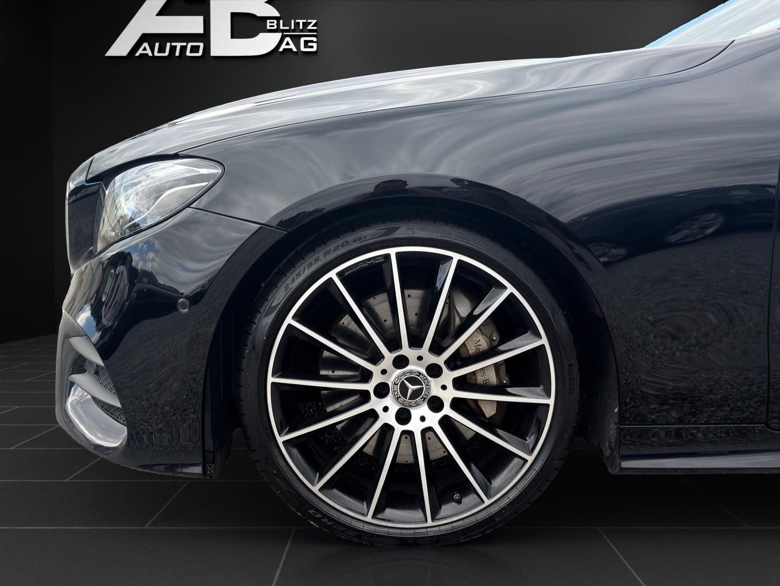 MERCEDES-BENZ E 300 Cabriolet AMG Line 9G-Tronic mit 245 PS-image-22