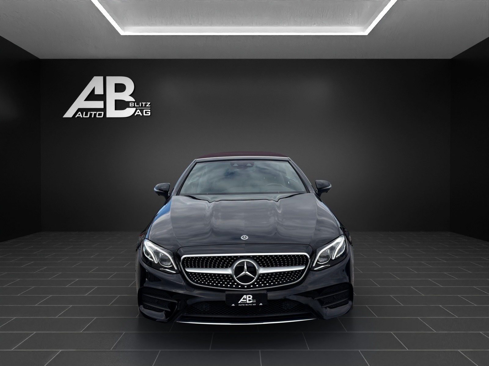 MERCEDES-BENZ E 300 Cabriolet AMG Line 9G-Tronic mit 245 PS-image-16