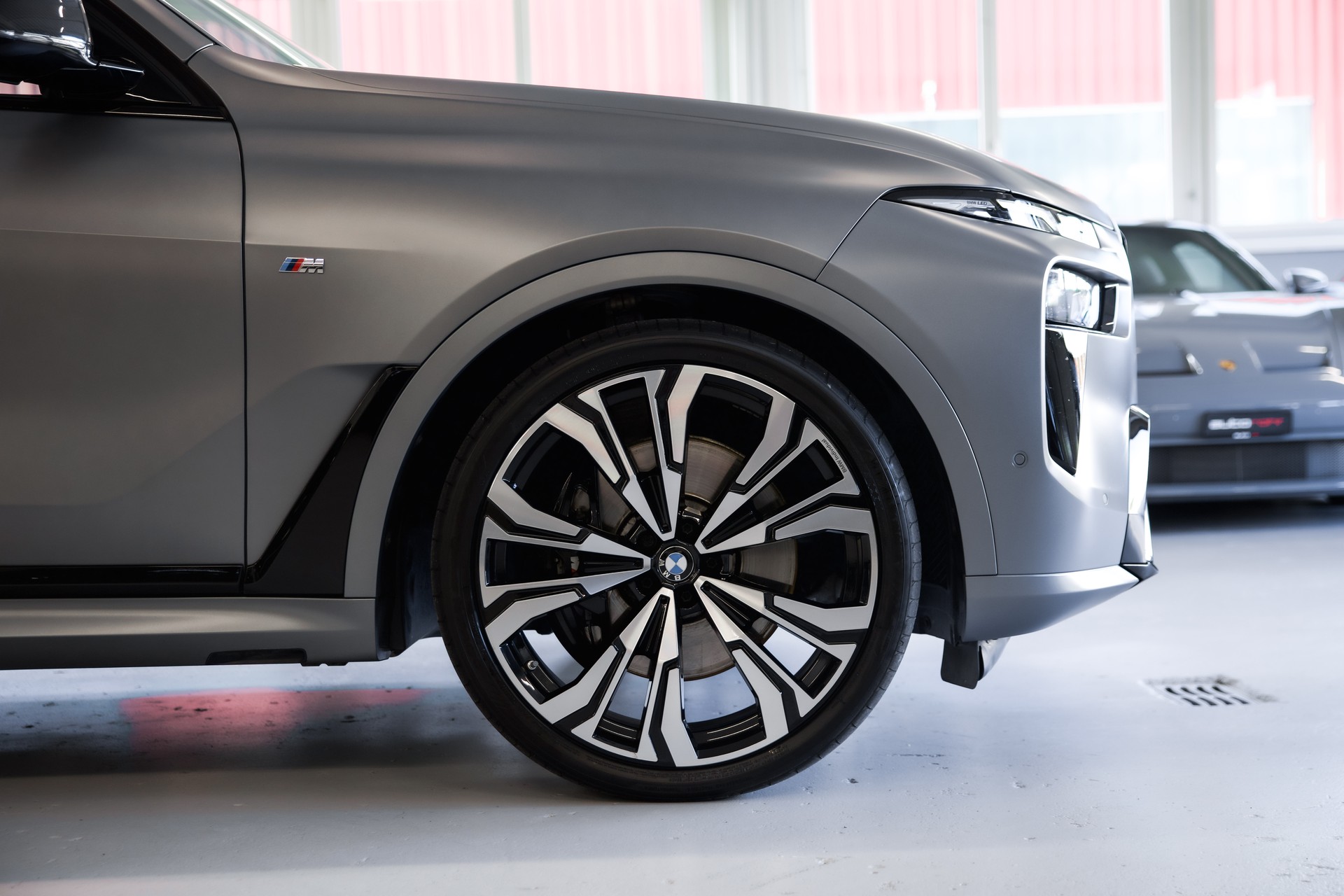 BMW X7 xDrive 48V 40d M Sport Pro Steptronic-image-10