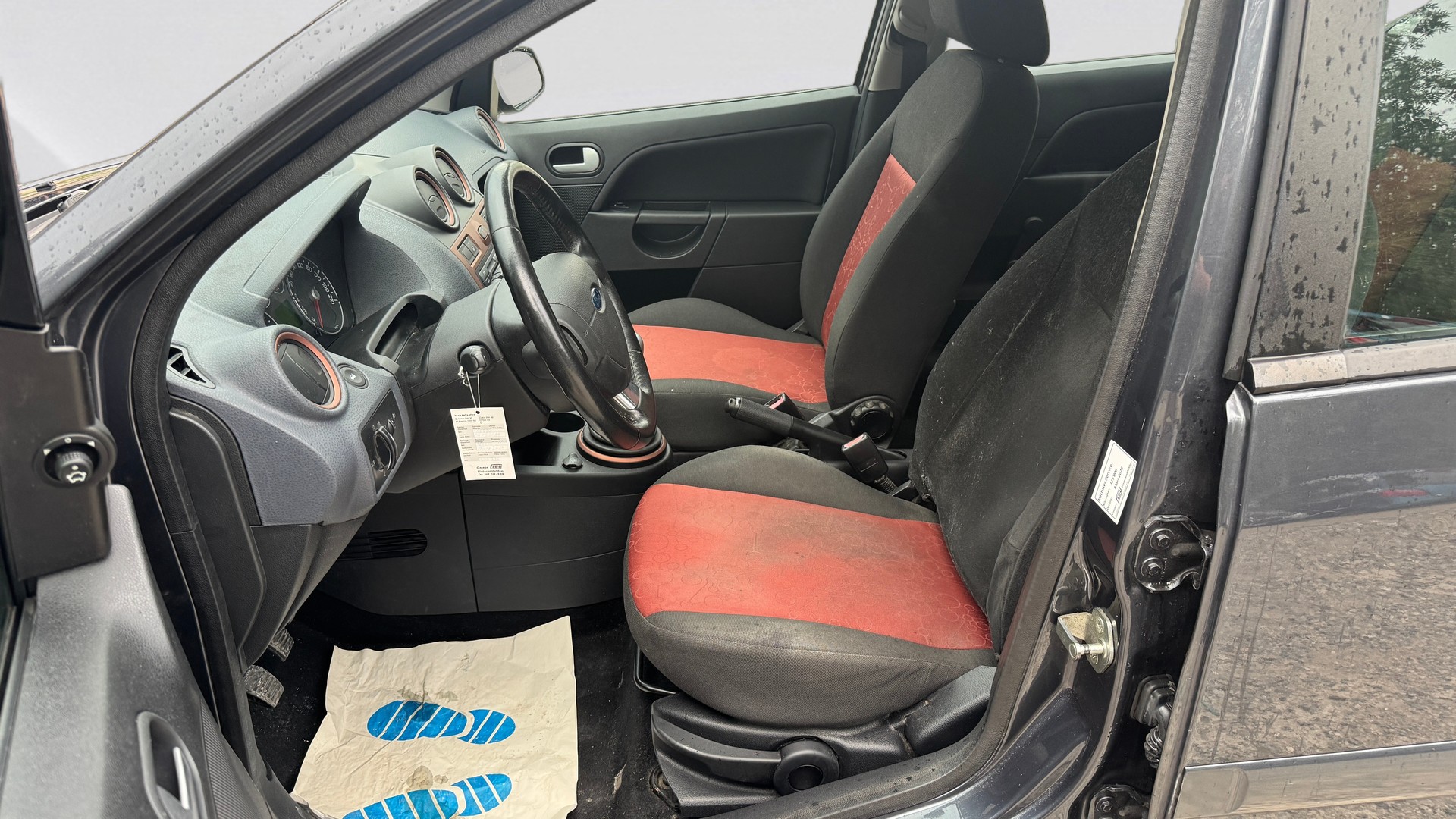 FORD Fiesta 1.4 16V-image-14