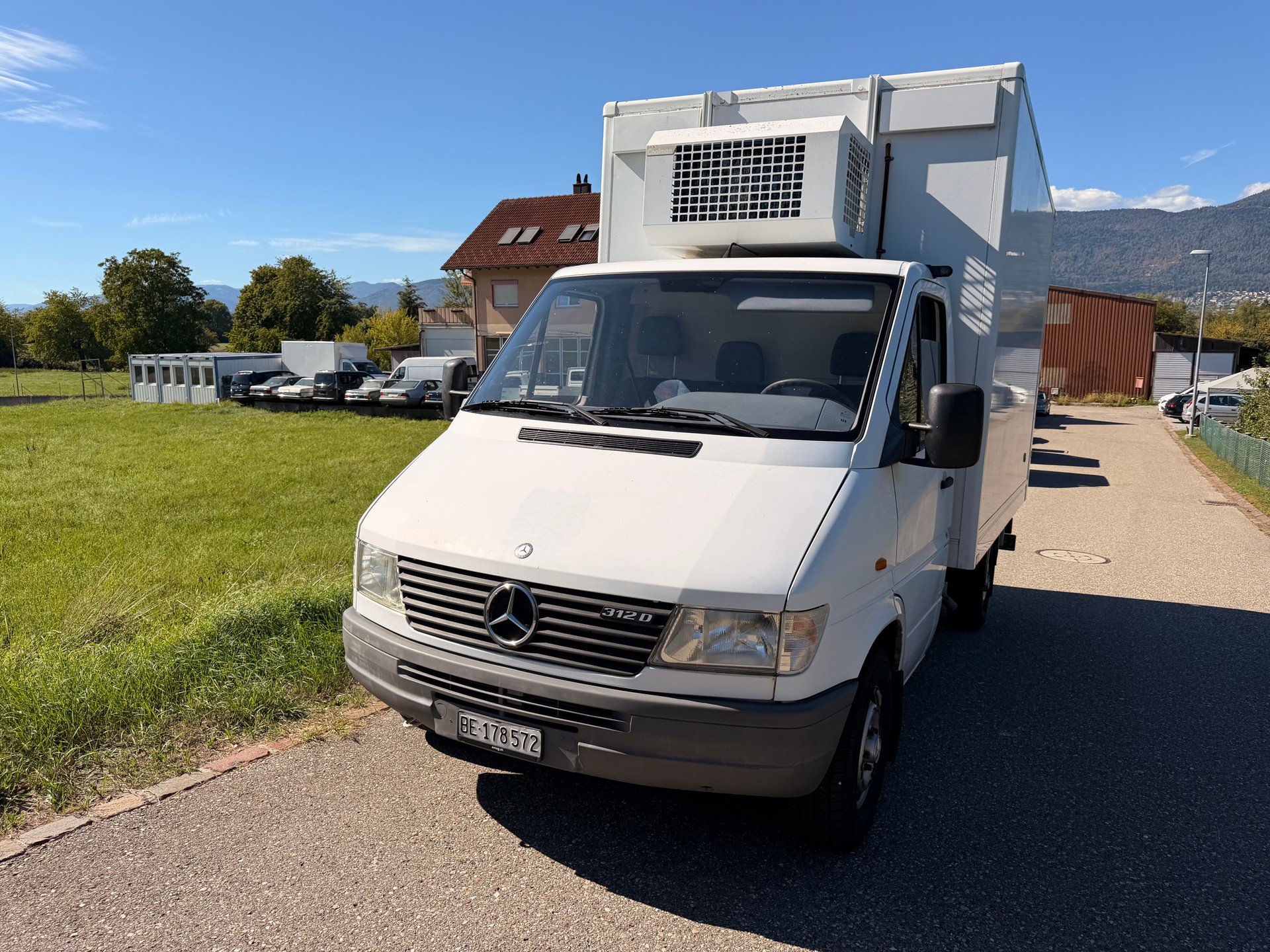 MERCEDES-BENZ 312 D-image-3