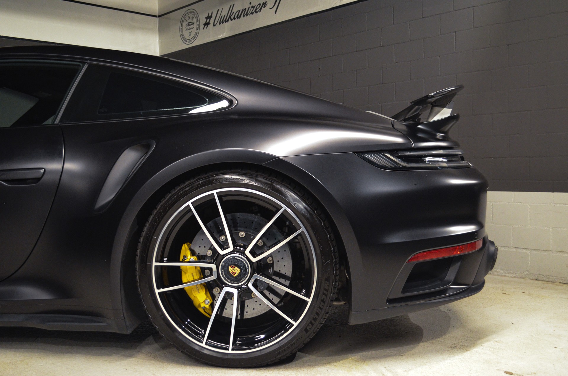 PORSCHE 911 Turbo S PDK-image-10