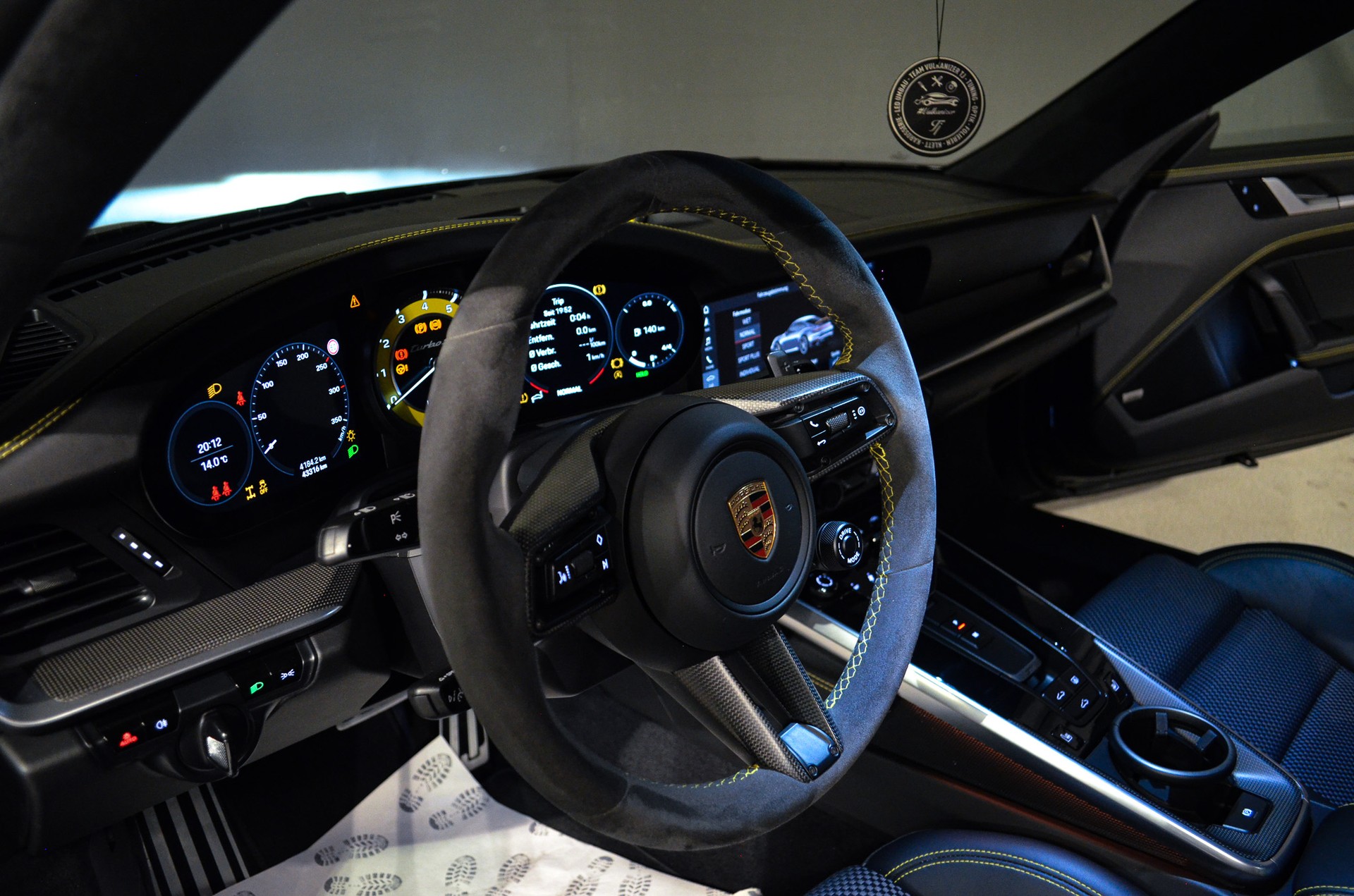 PORSCHE 911 Turbo S PDK-image-19