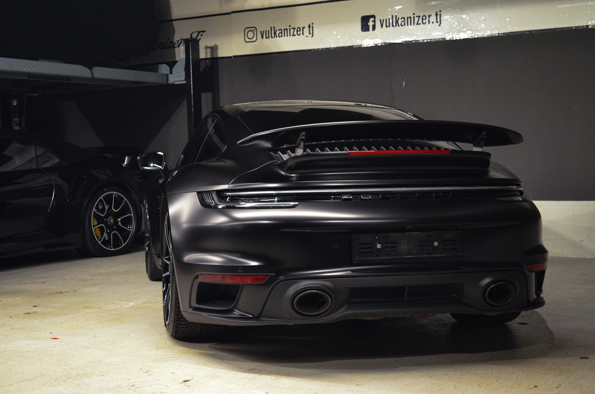 PORSCHE 911 Turbo S PDK-image-12