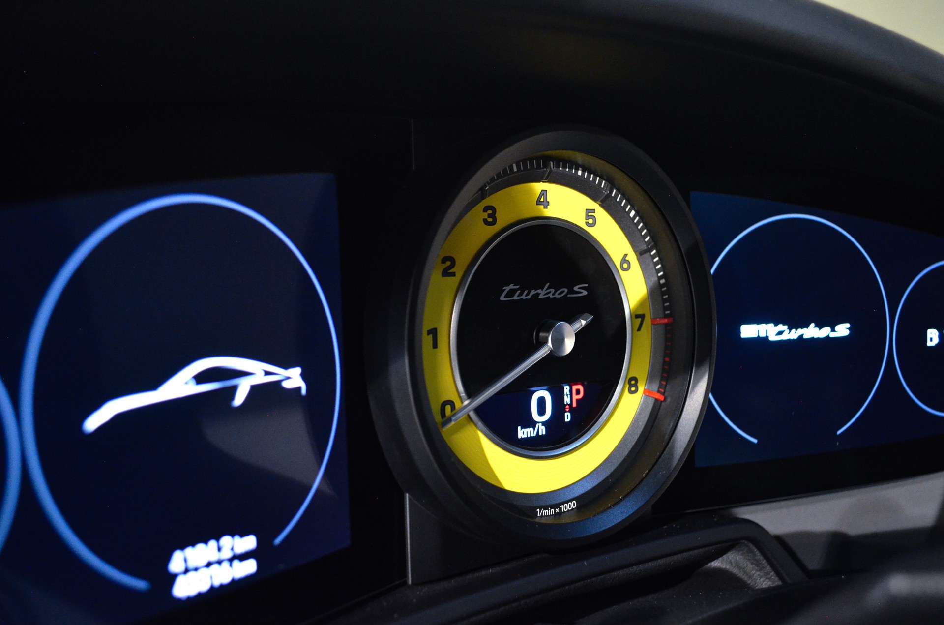 PORSCHE 911 Turbo S PDK-image-22