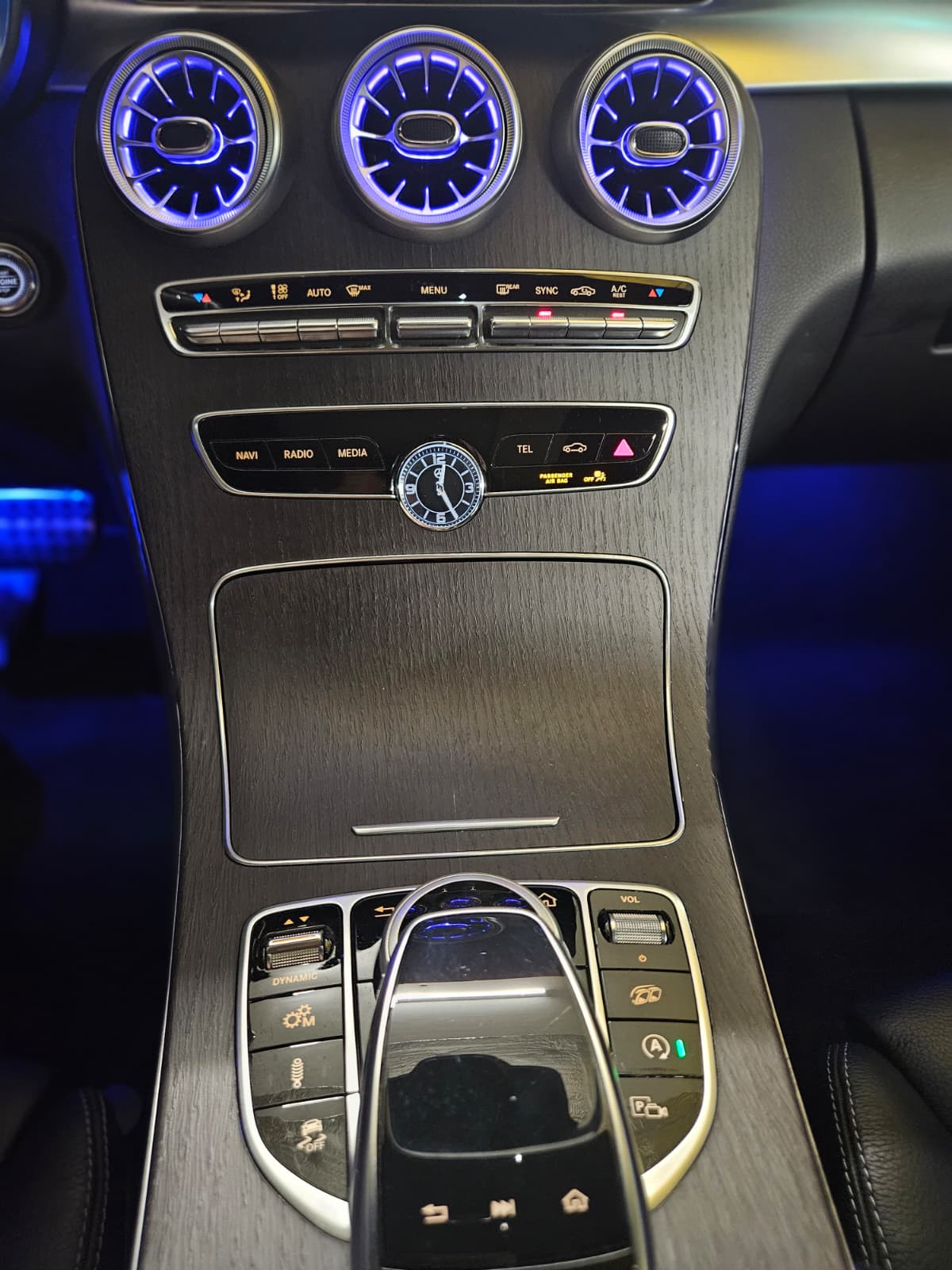 MERCEDES-BENZ C 43 AMG 4matic-image-9