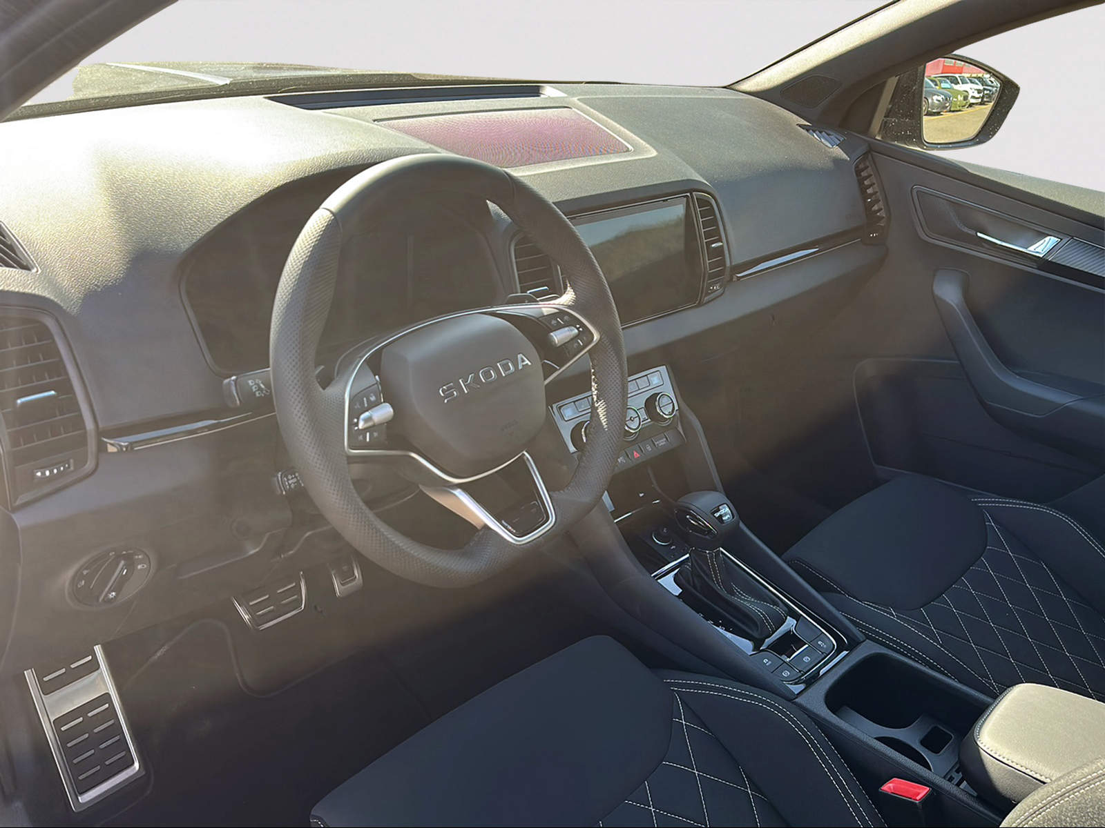 SKODA Karoq 2.0 TSI SportLine 4x4 DSG-showroom-element-3