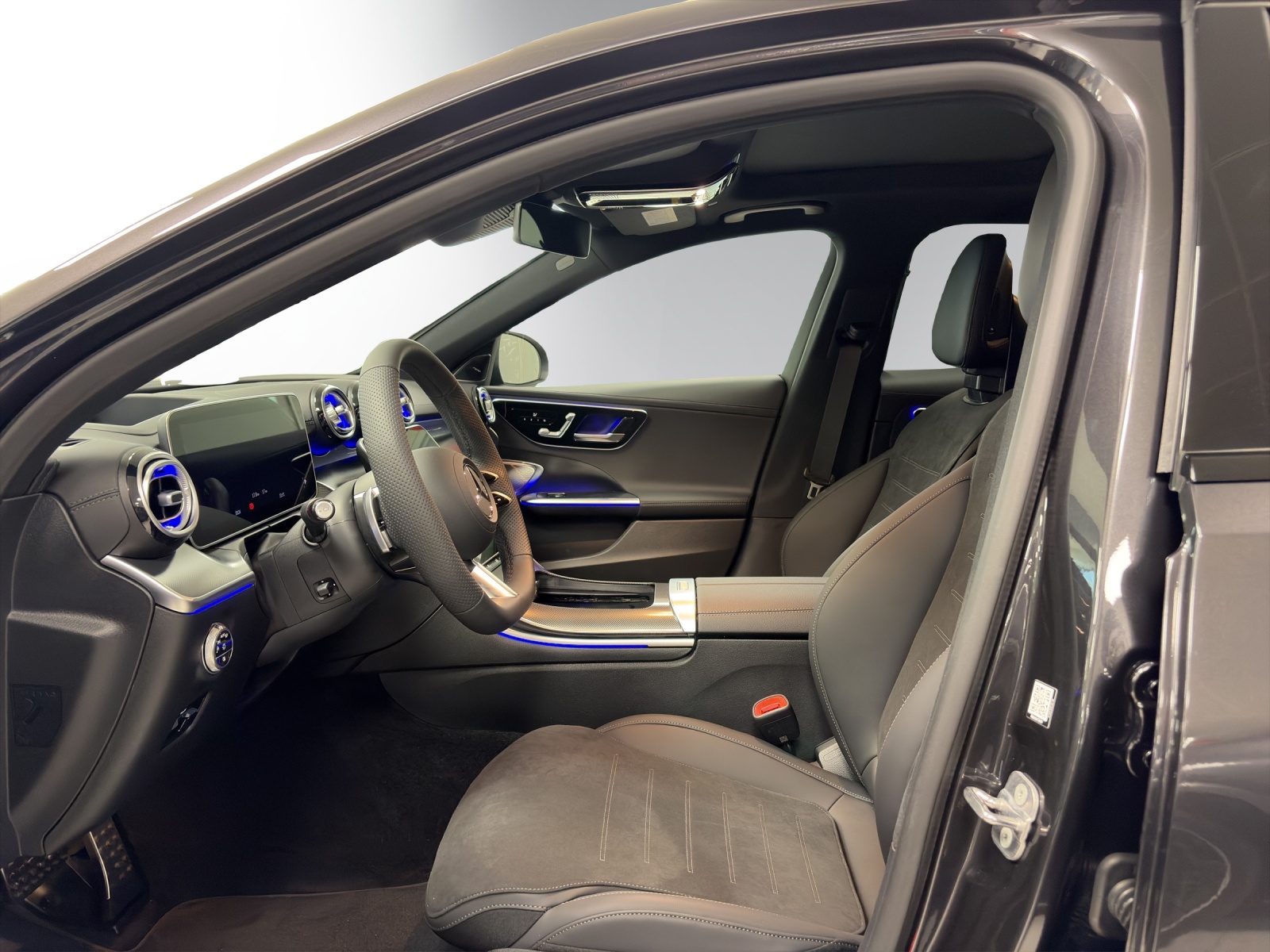 MERCEDES-BENZ C 200 4 Matic-image-8