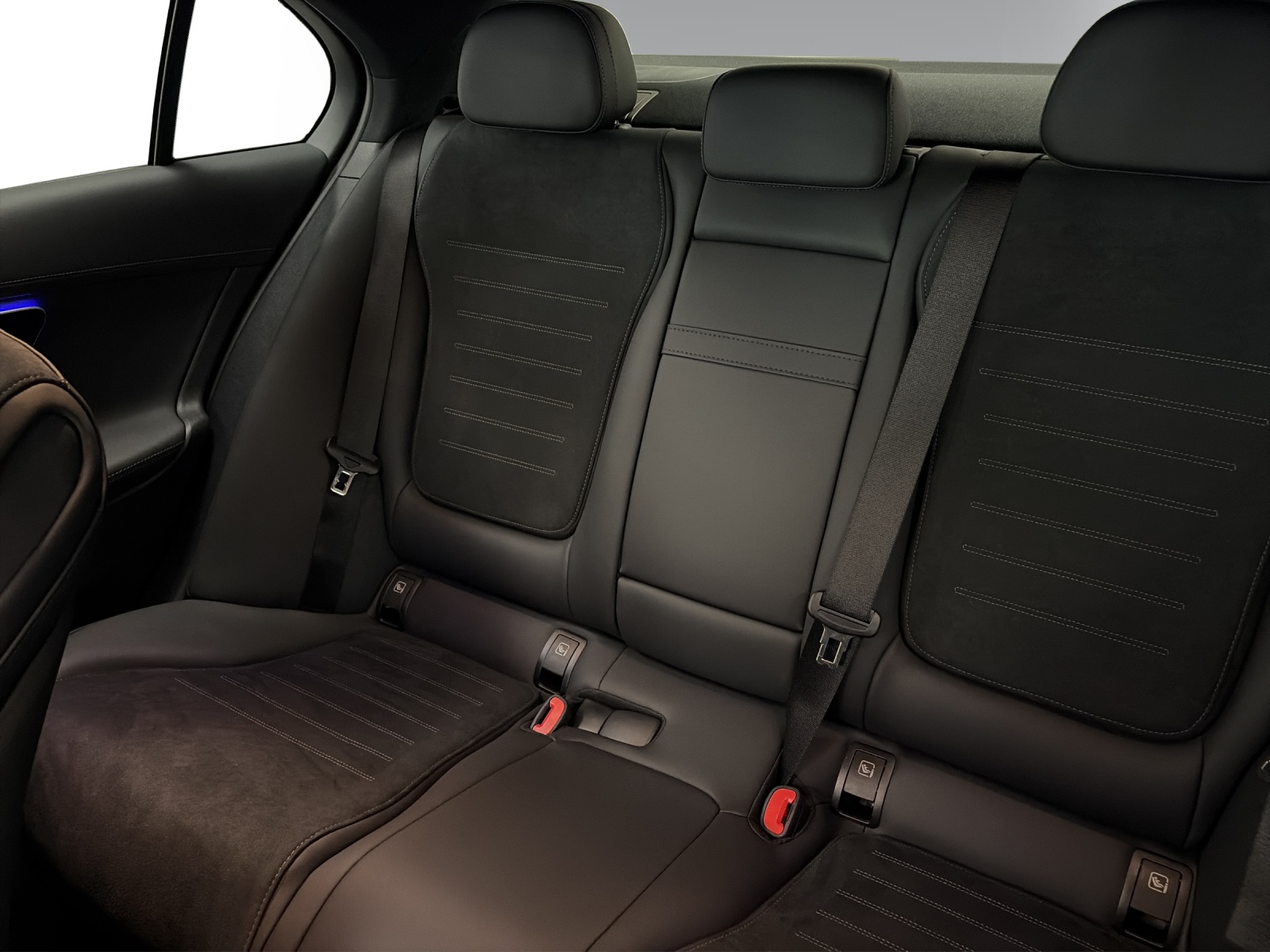 MERCEDES-BENZ C 200 4 Matic-image-10