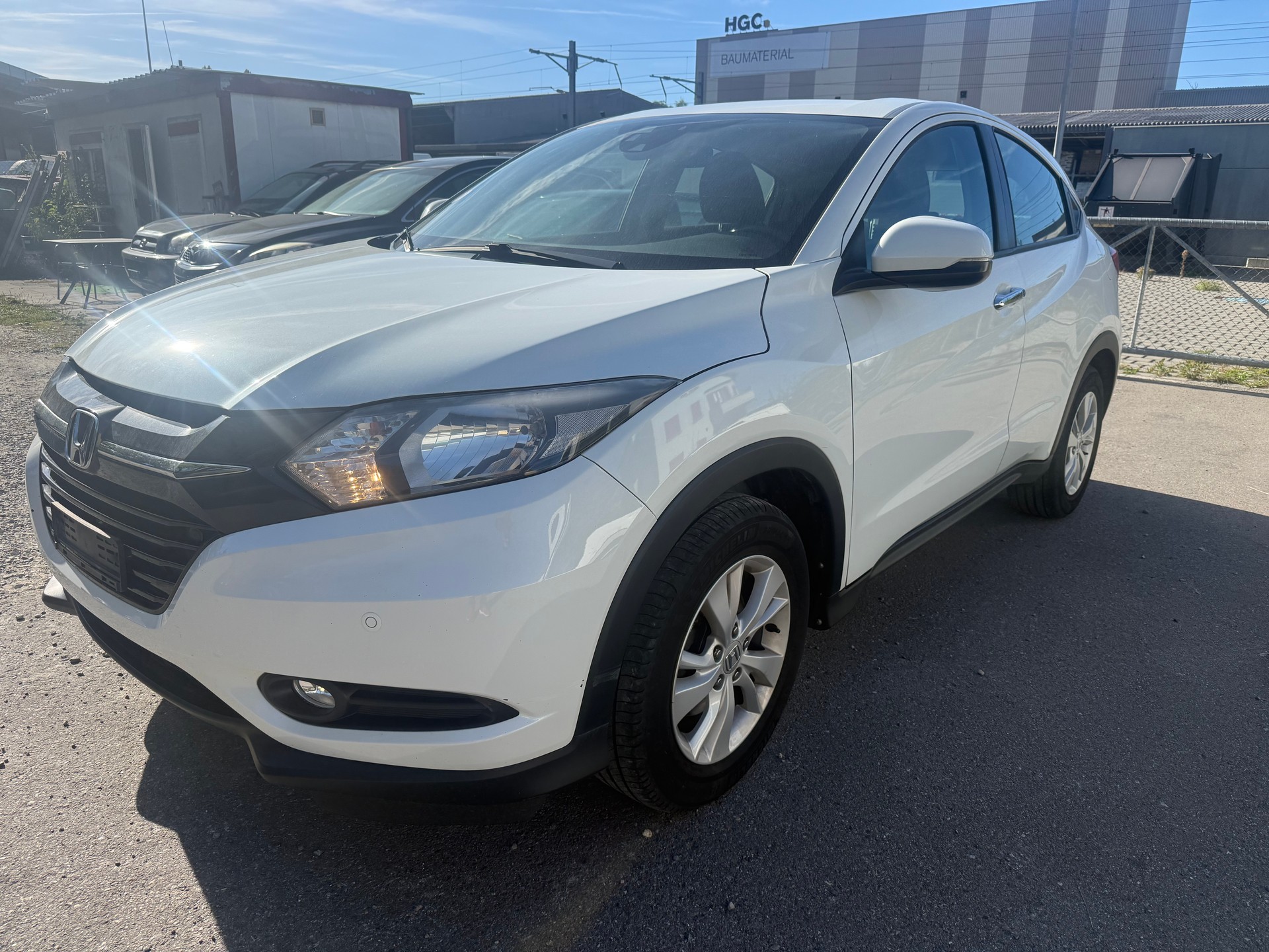 HONDA HR-V 1.5i-VTEC Executive CVT-image-2
