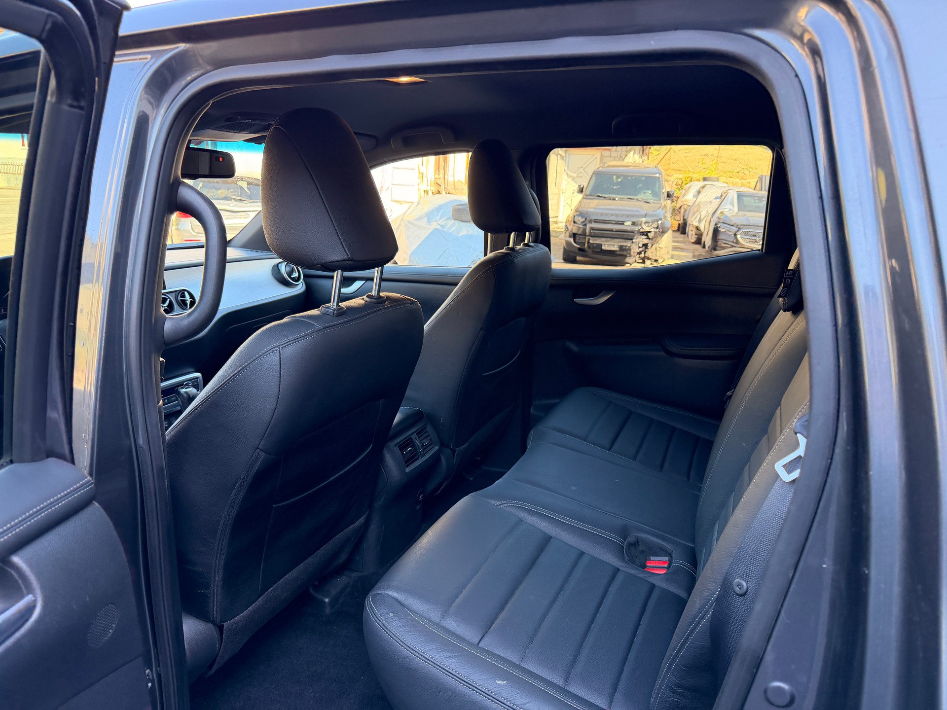 MERCEDES-BENZ X 350 d 4MATIC Power A Doppel Cab.-image-10