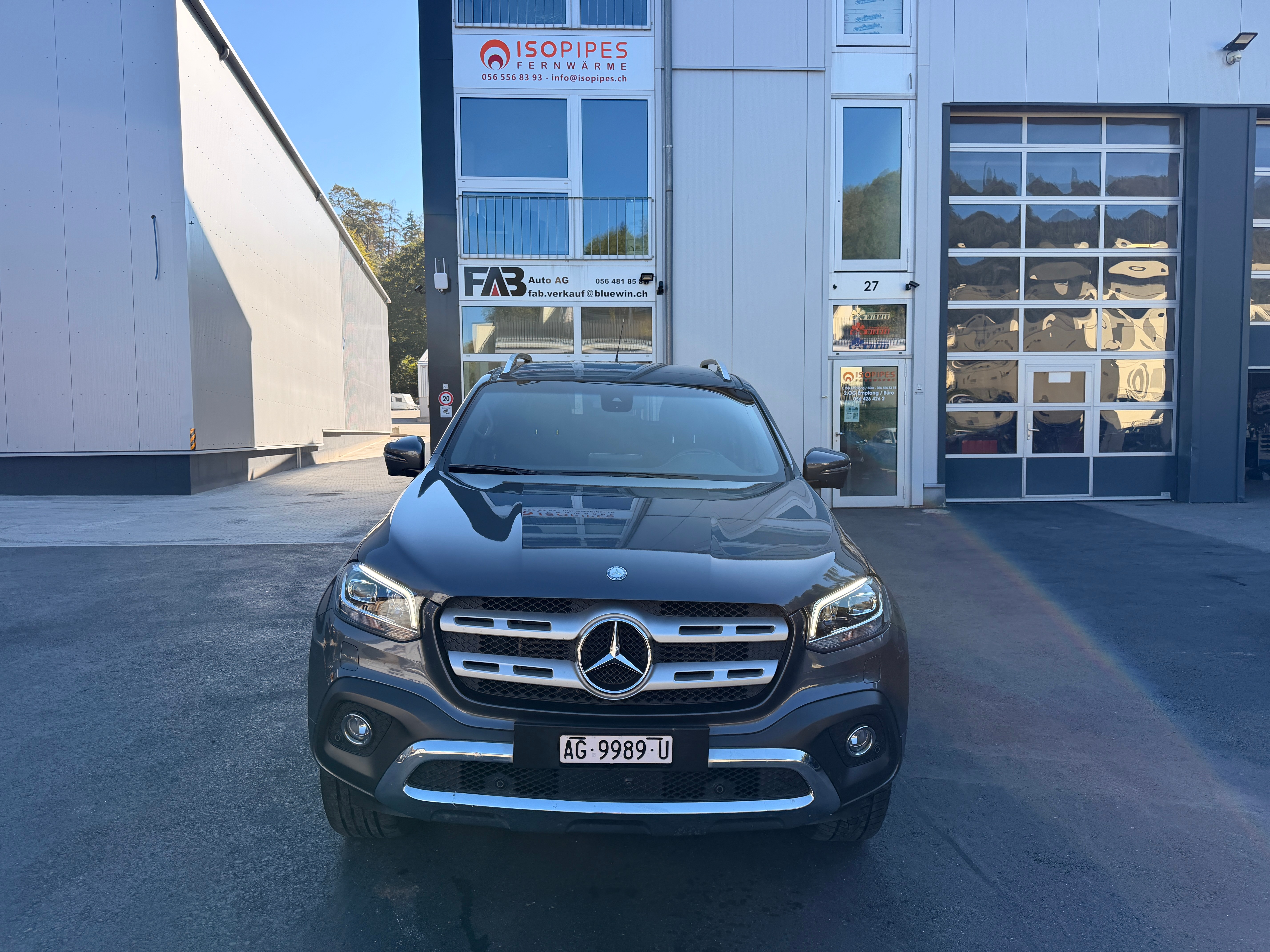 Car photo