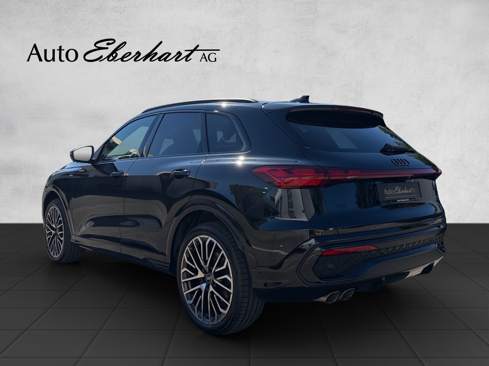AUDI Q5 Sportback TDI quattro 150 kW S-tronic-showroom-element-1