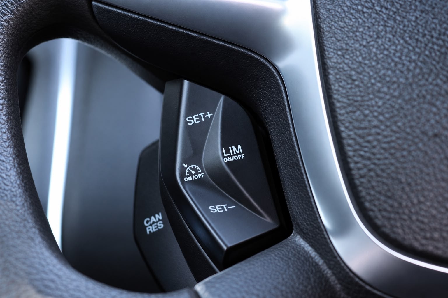 FORD Focus 1.0 SCTi Titanium(CH)-image-13