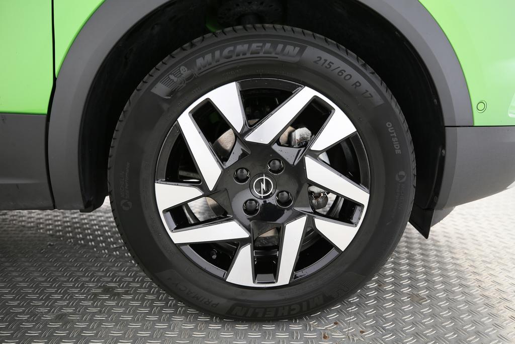 OPEL Mokka 1.2 T 130 GS Line-image-13