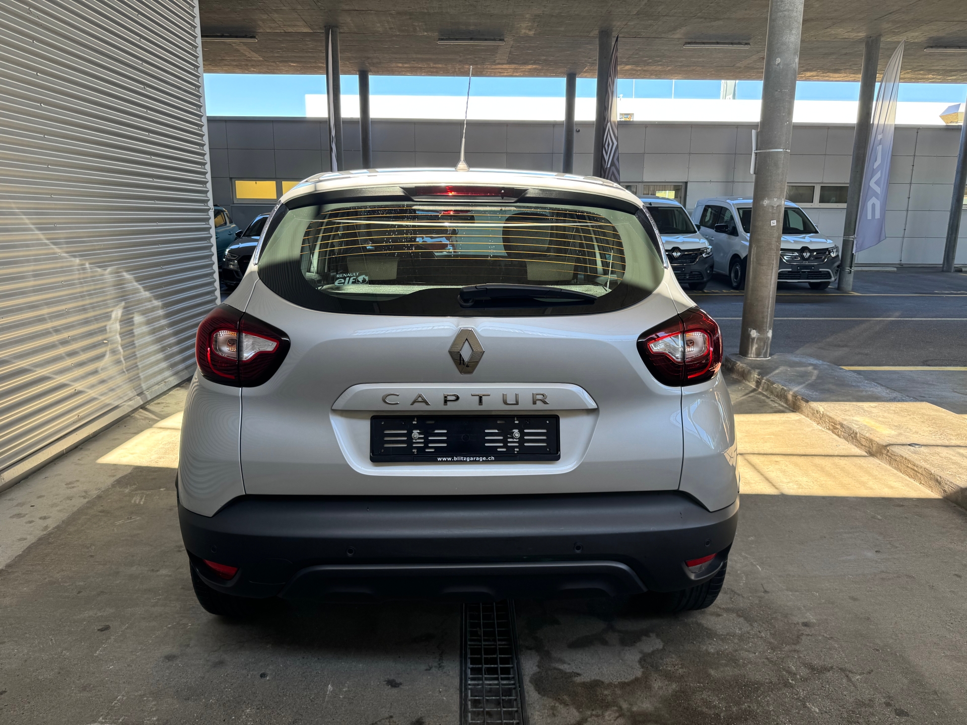 RENAULT Captur 0.9 TCe Zen S/S-image-3
