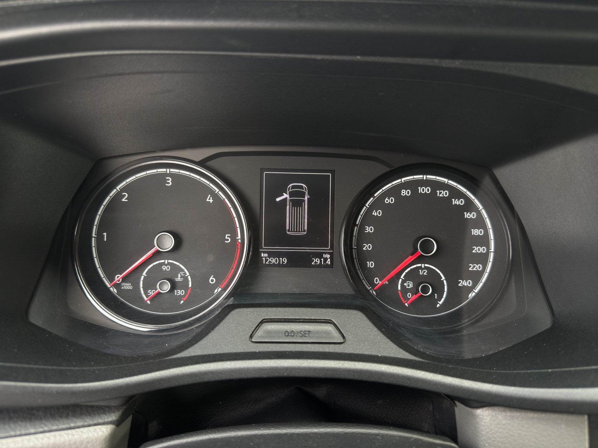 VW T6.1 2.0 TDI 4Motion *Anhängerkupplung*Frisch Ab MFK* Garantie 12 Monate*-image-9