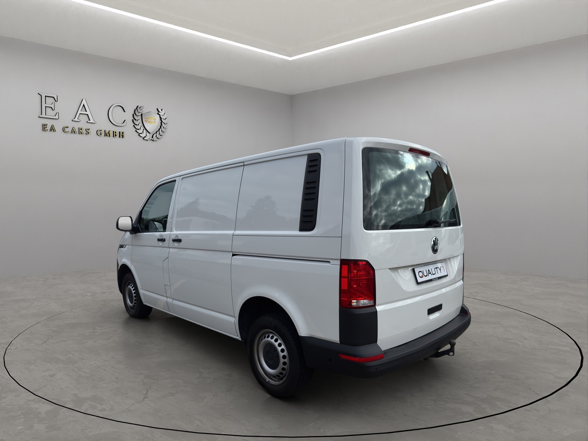 VW T6.1 2.0 TDI 4Motion *Anhängerkupplung*Frisch Ab MFK* Garantie 12 Monate*-image-2
