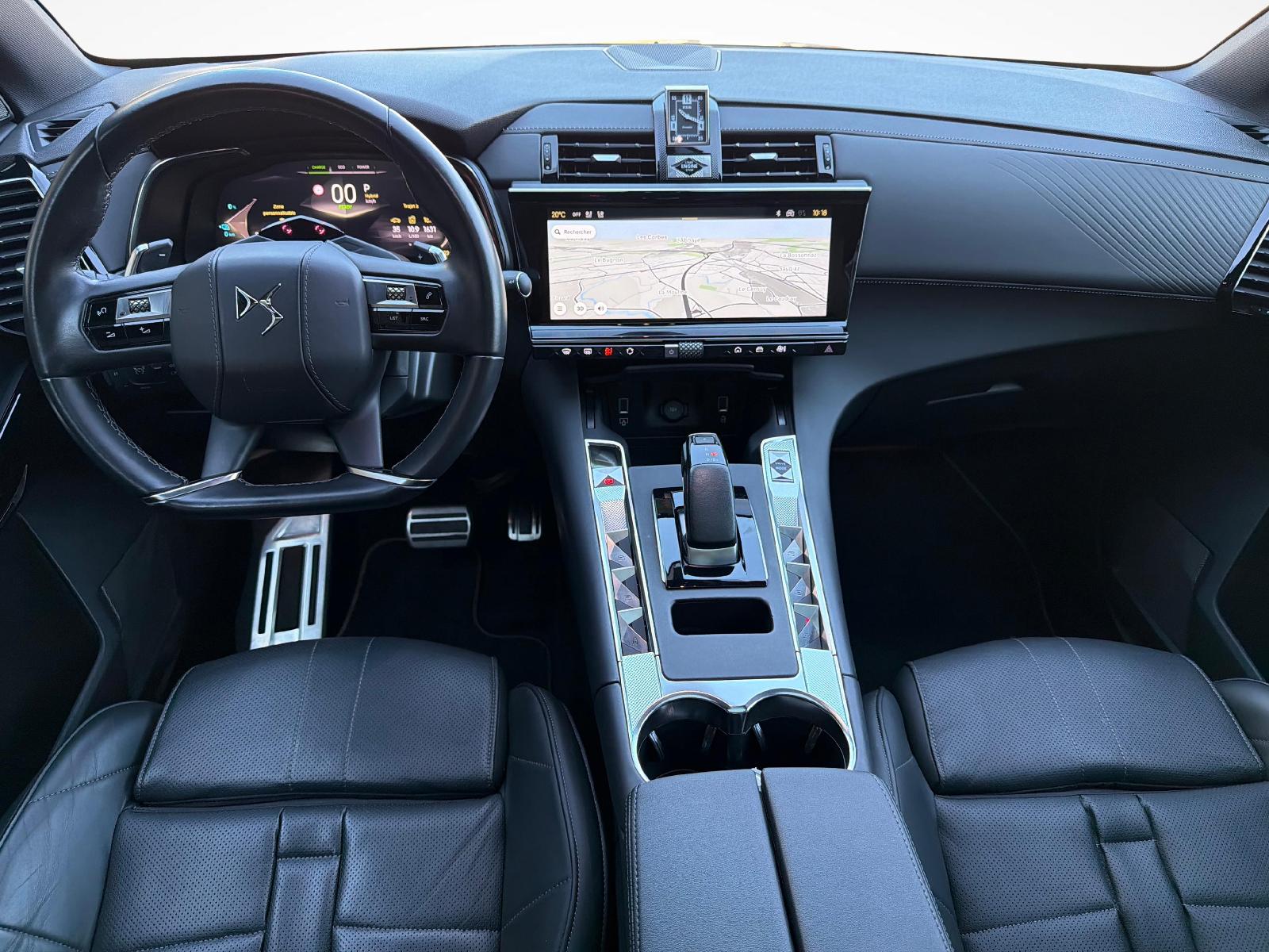 DS AUTOMOBILES Automobiles DS7 1.6 E-Tense La Première 4x4-image-12