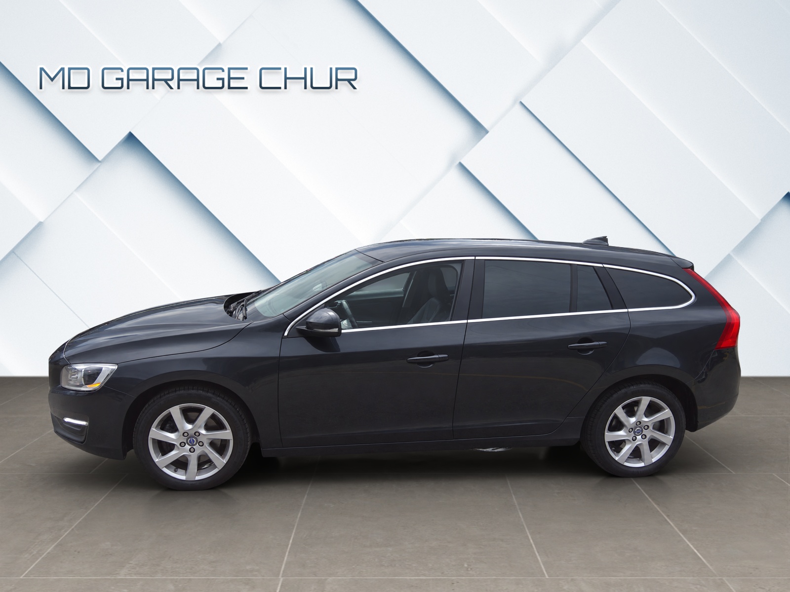 VOLVO V60 D4 AWD OceanRace Geartronic-image-2